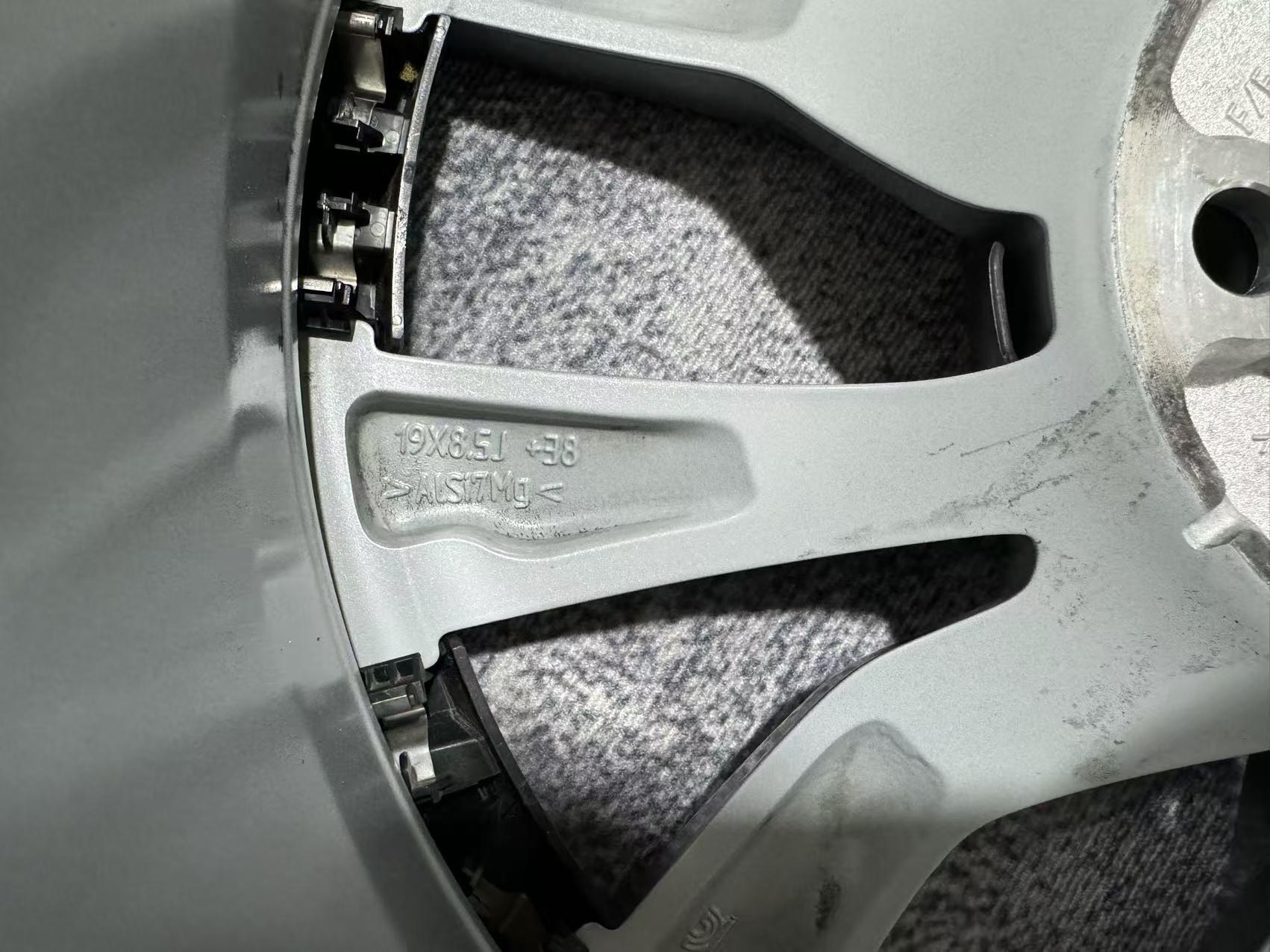 Tesla model 3 19-inch Original wheel