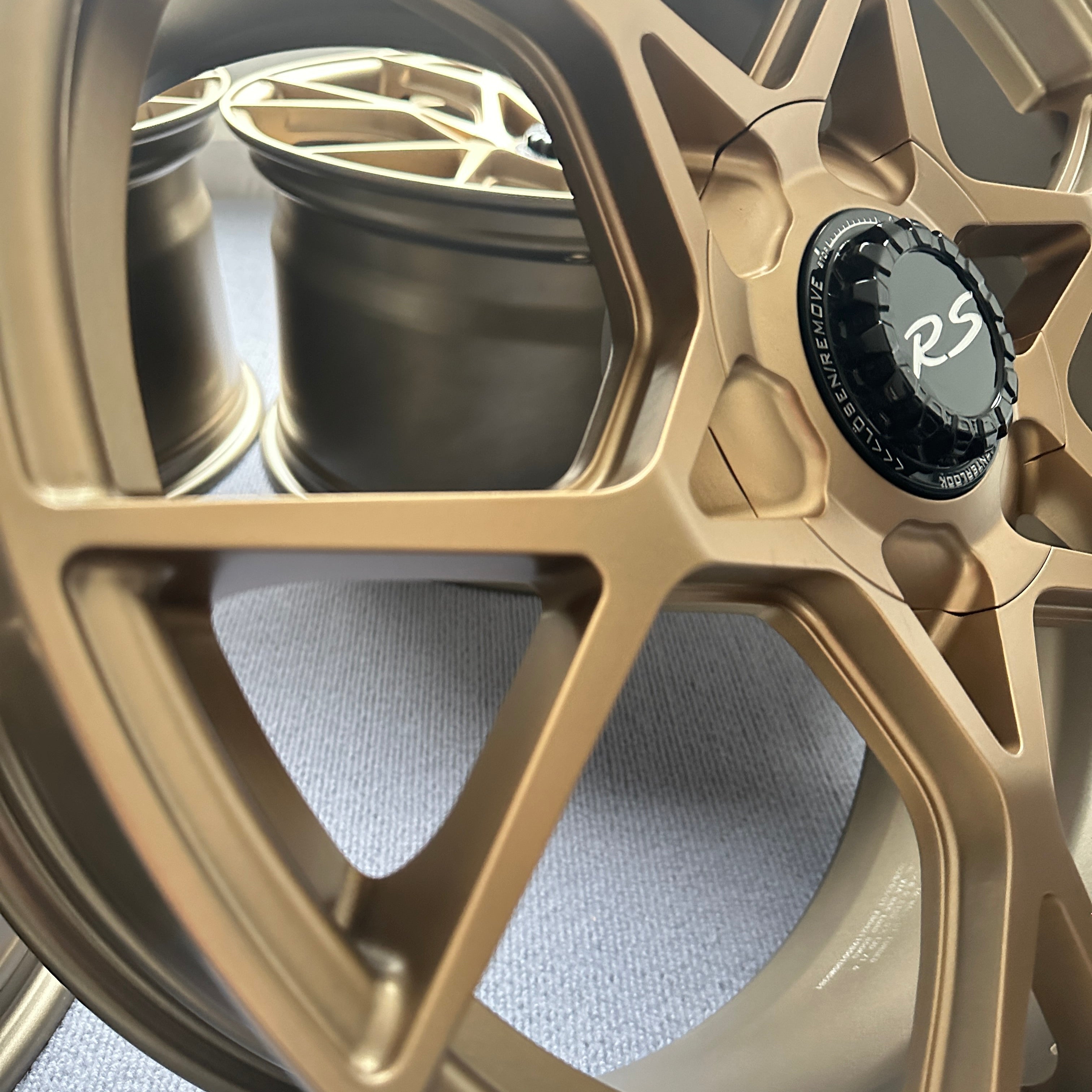 MB15 20 inch 5*130 71.6