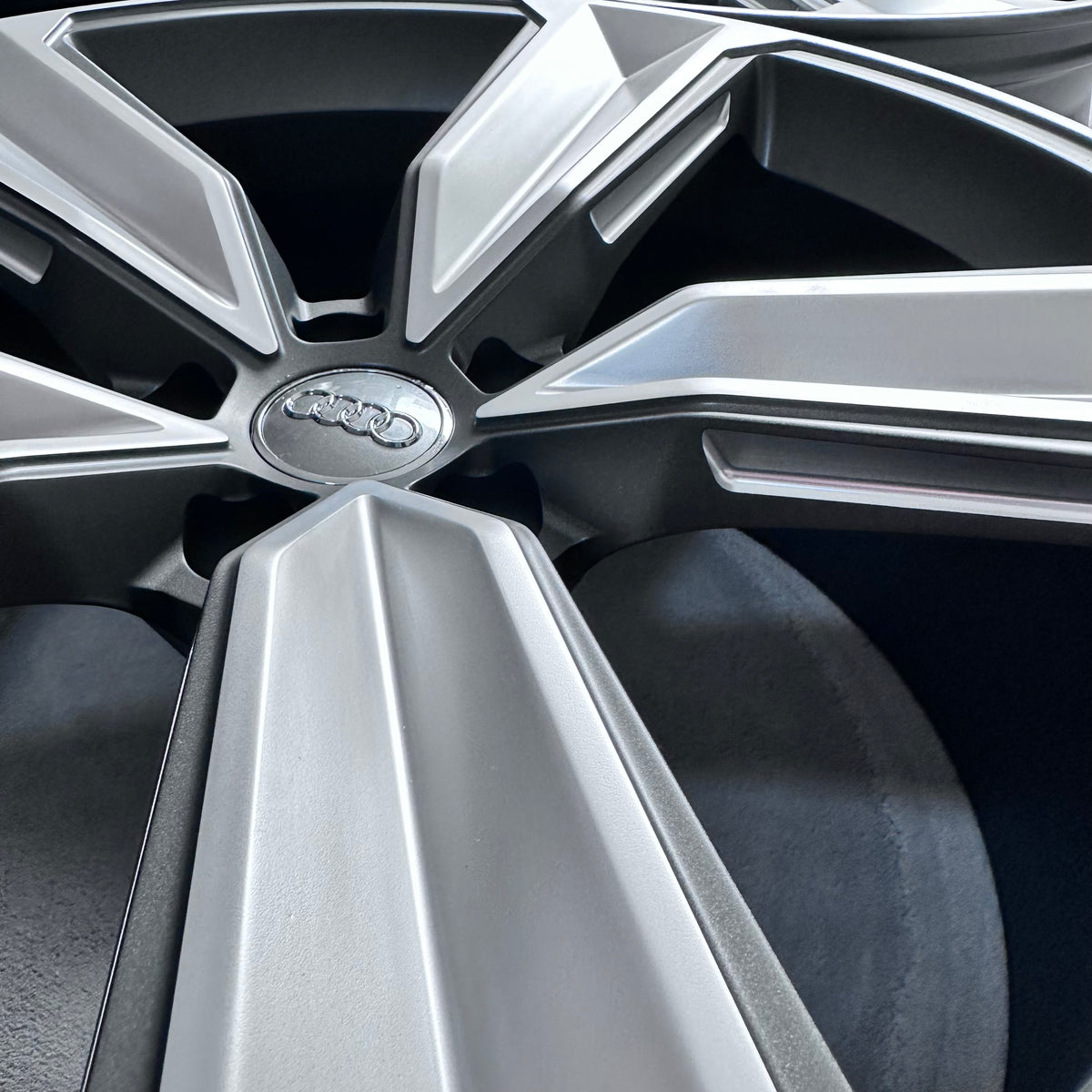 OEM11 20 inch 5*112 66.5