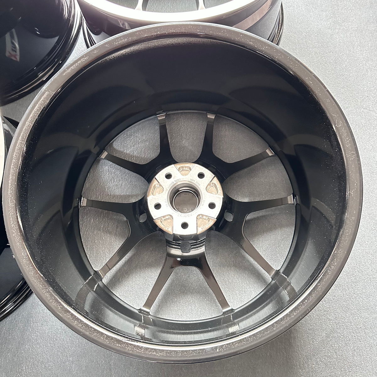 MB08 Rays 20inch 5*114.3 66.6