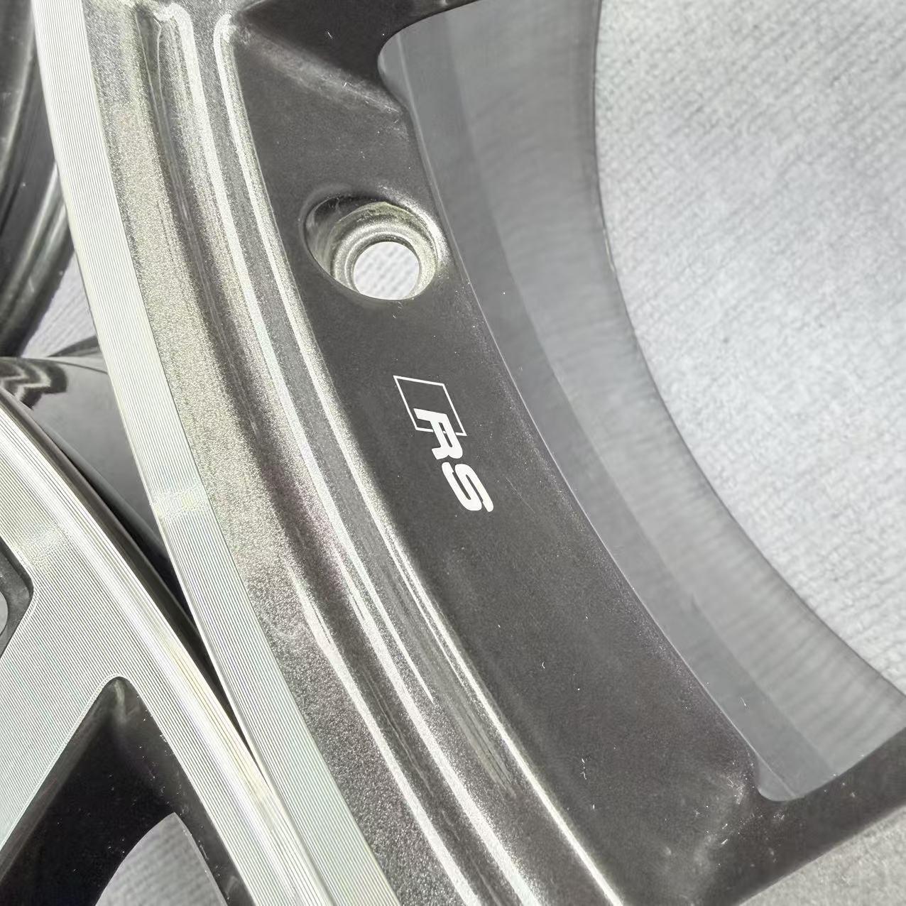 Audi A7L 21 inch original wheel