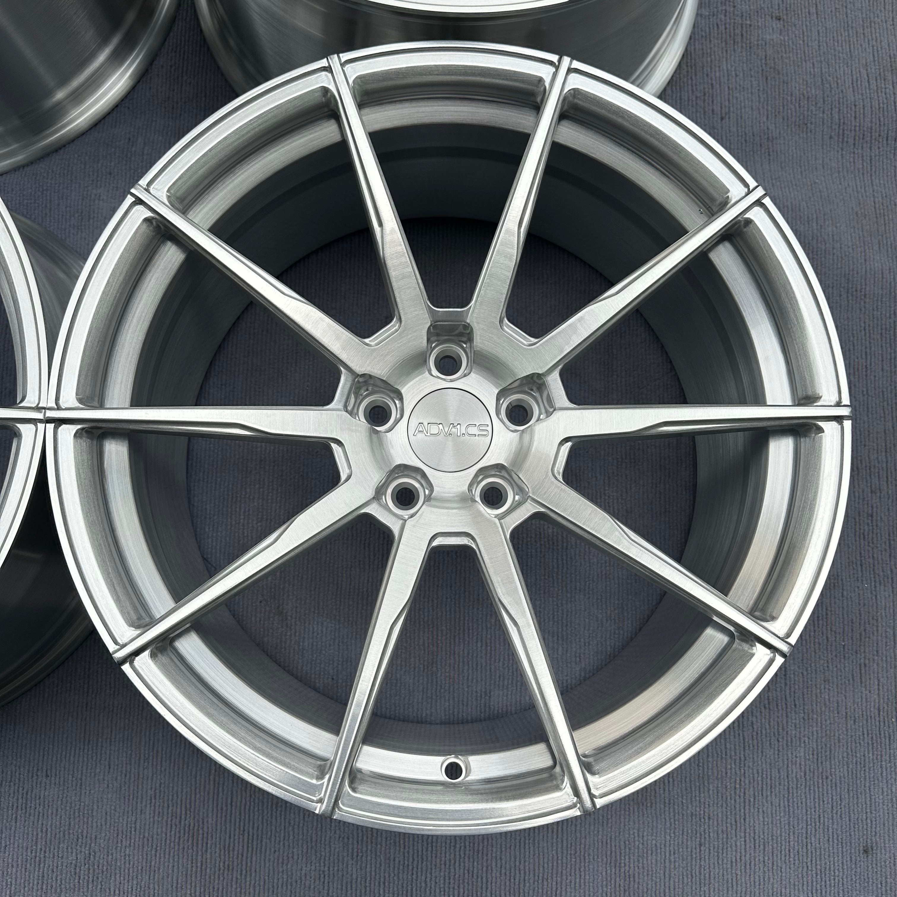 MB20 20inch 5*120 72.6