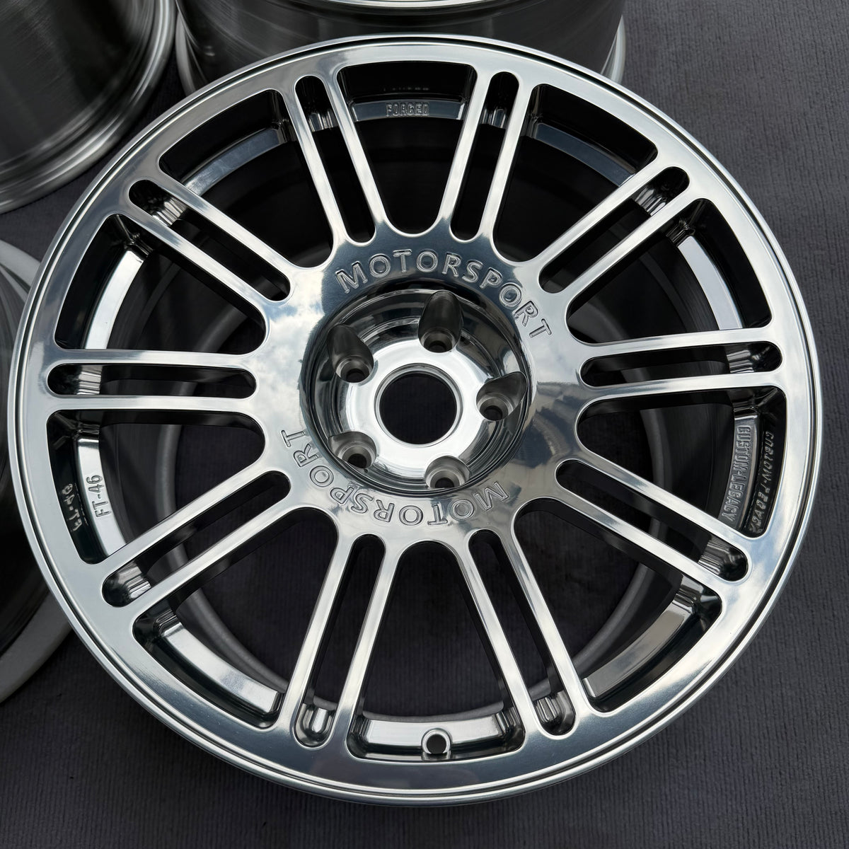 MB24 19 inch 5*120 72.6
