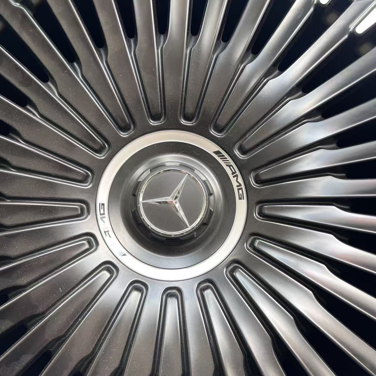Mercedesbenz EQS 22 inch original wheel