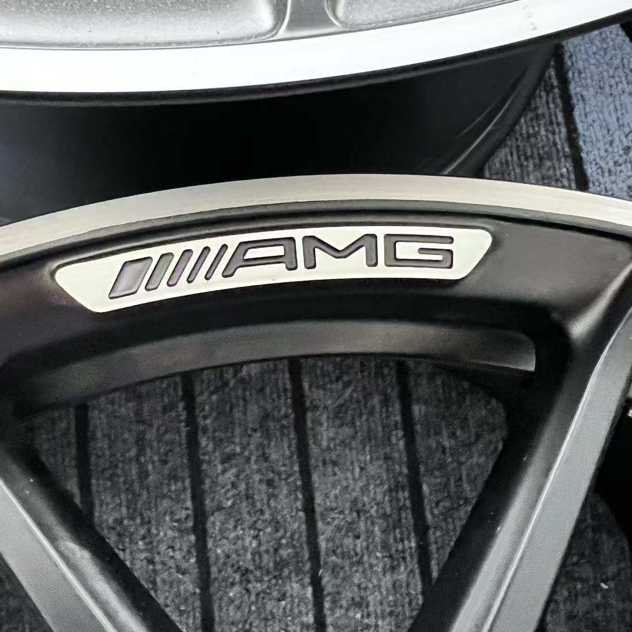Mercedesbenz GT63  21 inch original wheel
