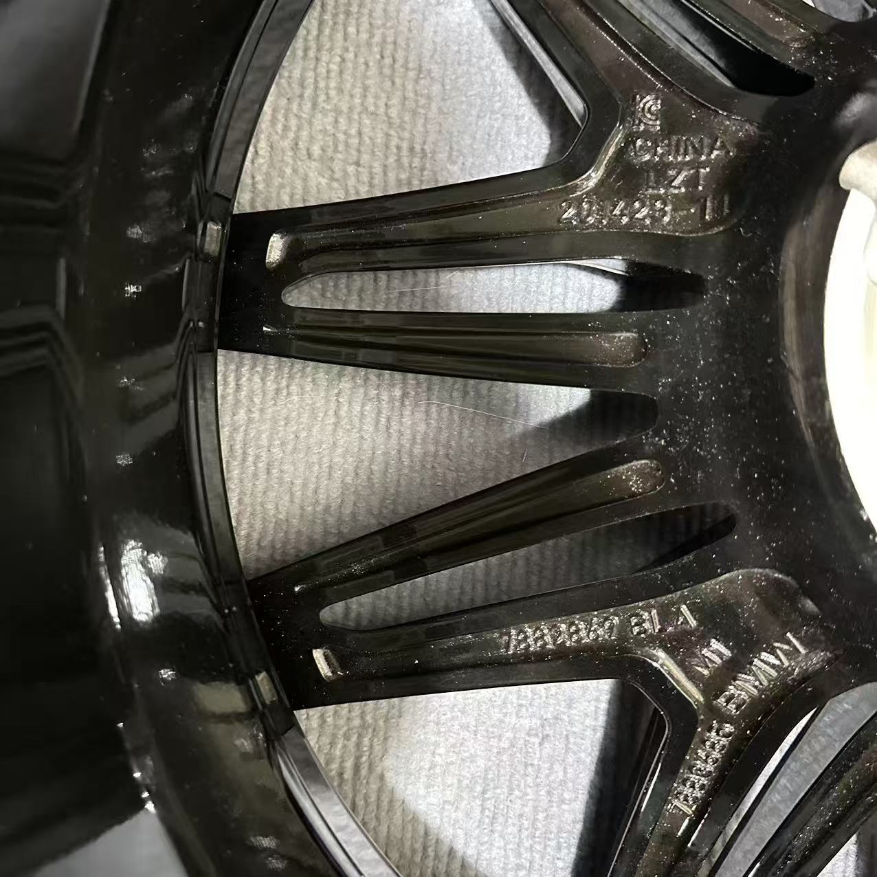 BMW M4 825M 19/20 inch original wheel