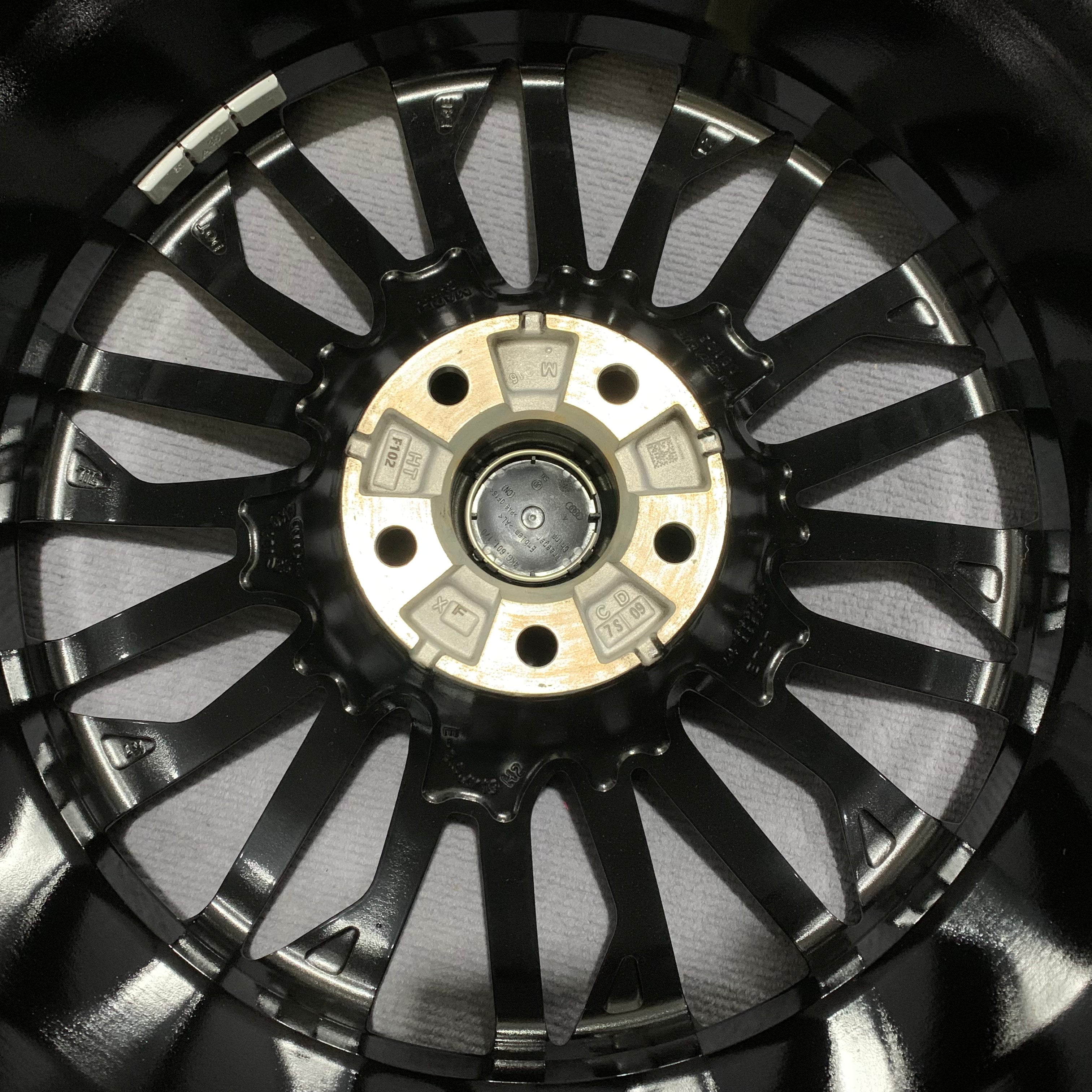 Audi A7L 19 inch original wheel