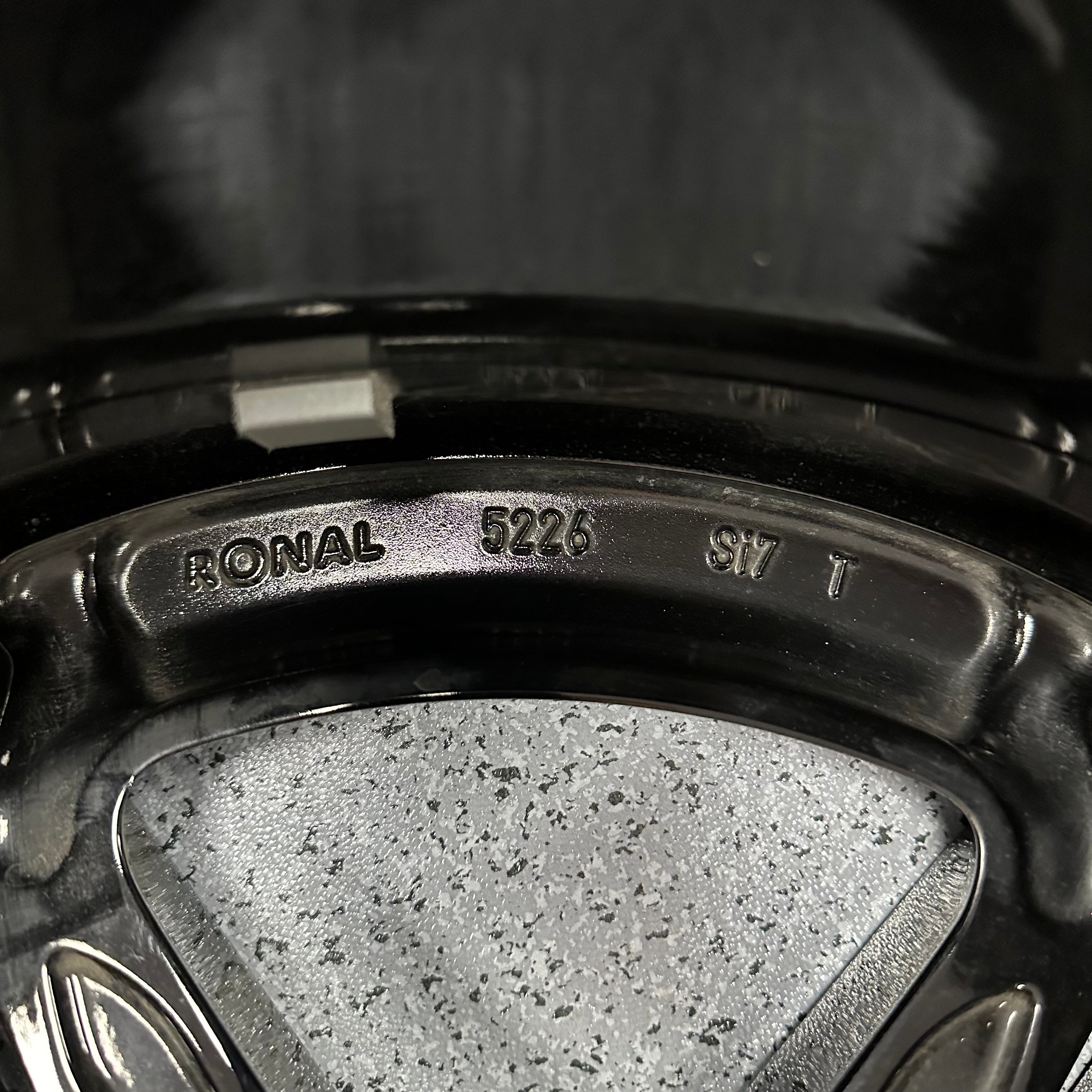 Mercedes benz E class 19 inch original wheel