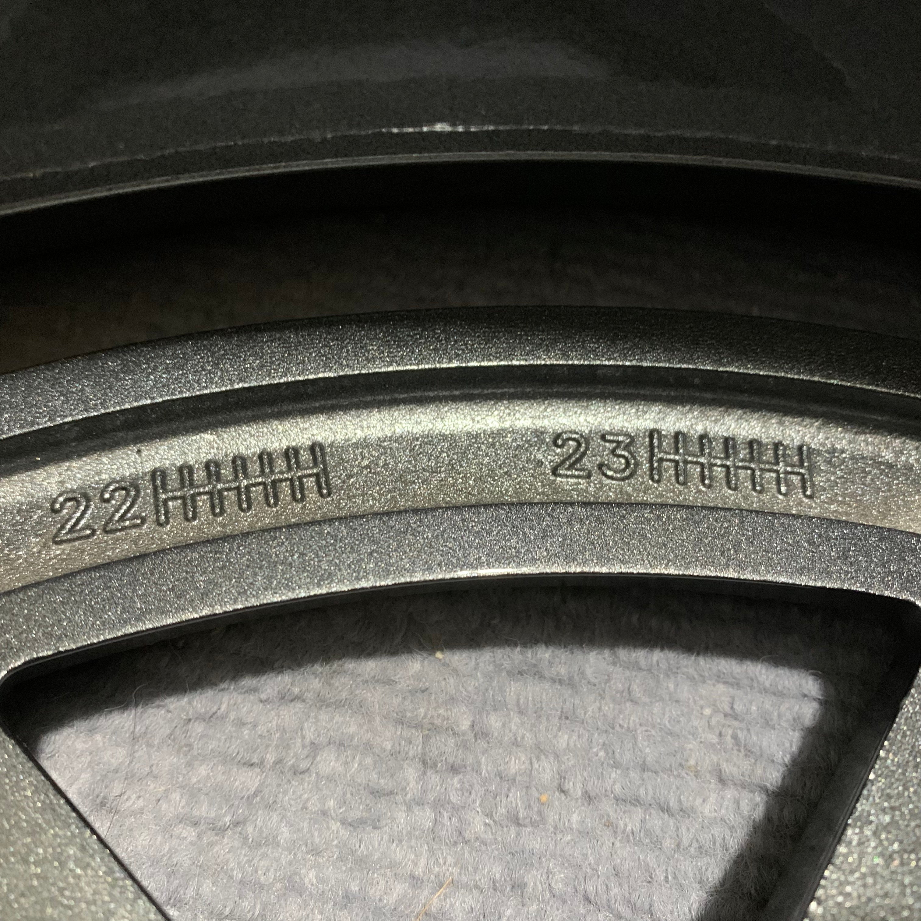 Mercedesbenz E300 19 inch original wheel