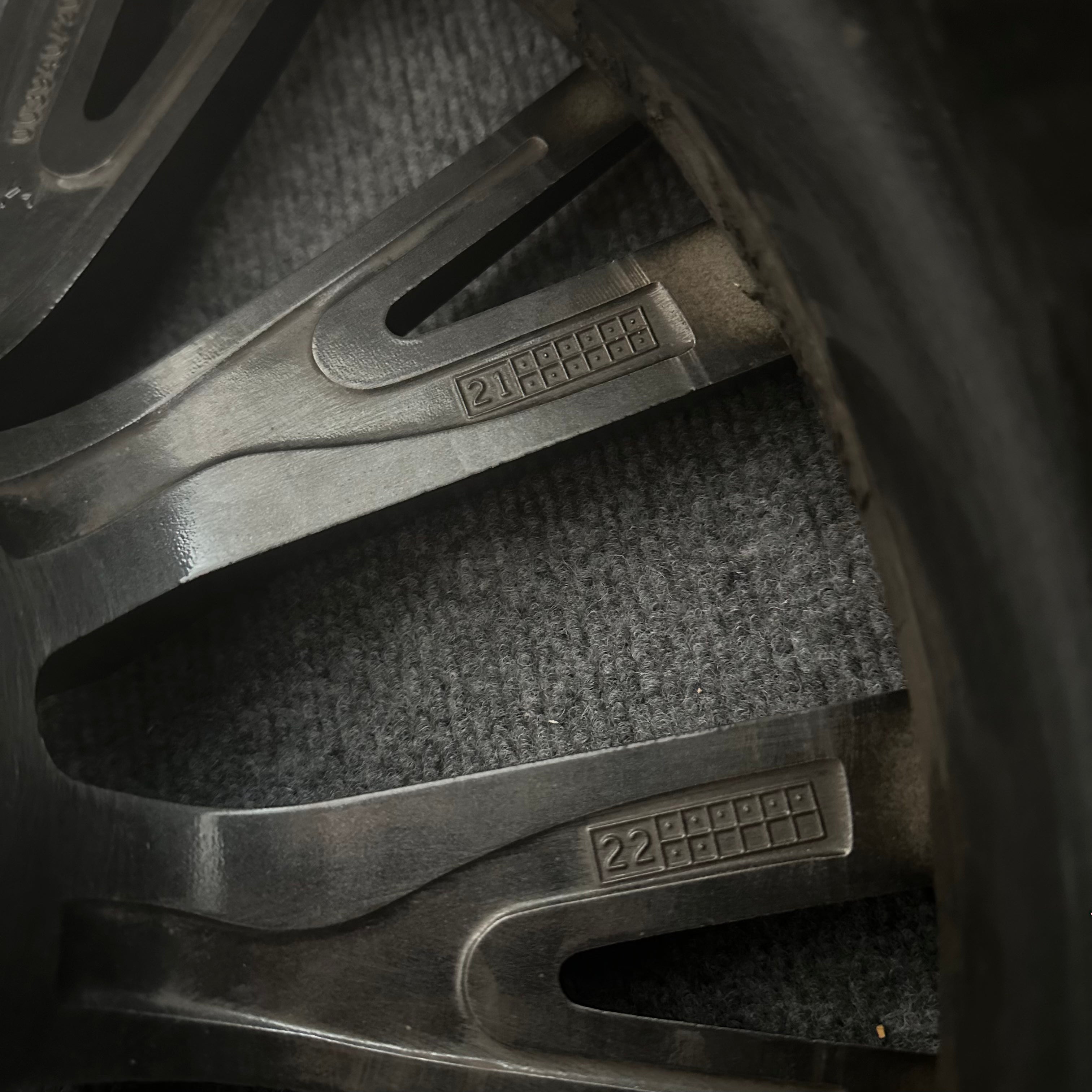 BMW 3 Series 18 inch original wheels