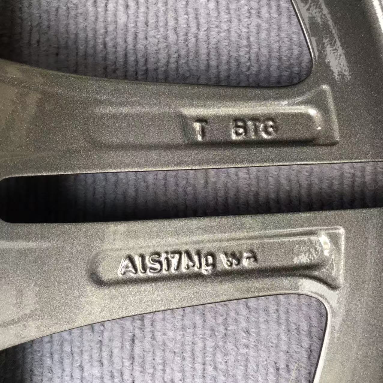 Mercedesbenz A35 19 inch original wheel