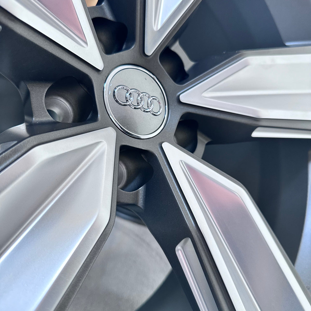 OEM11 20 inch 5*112 66.5