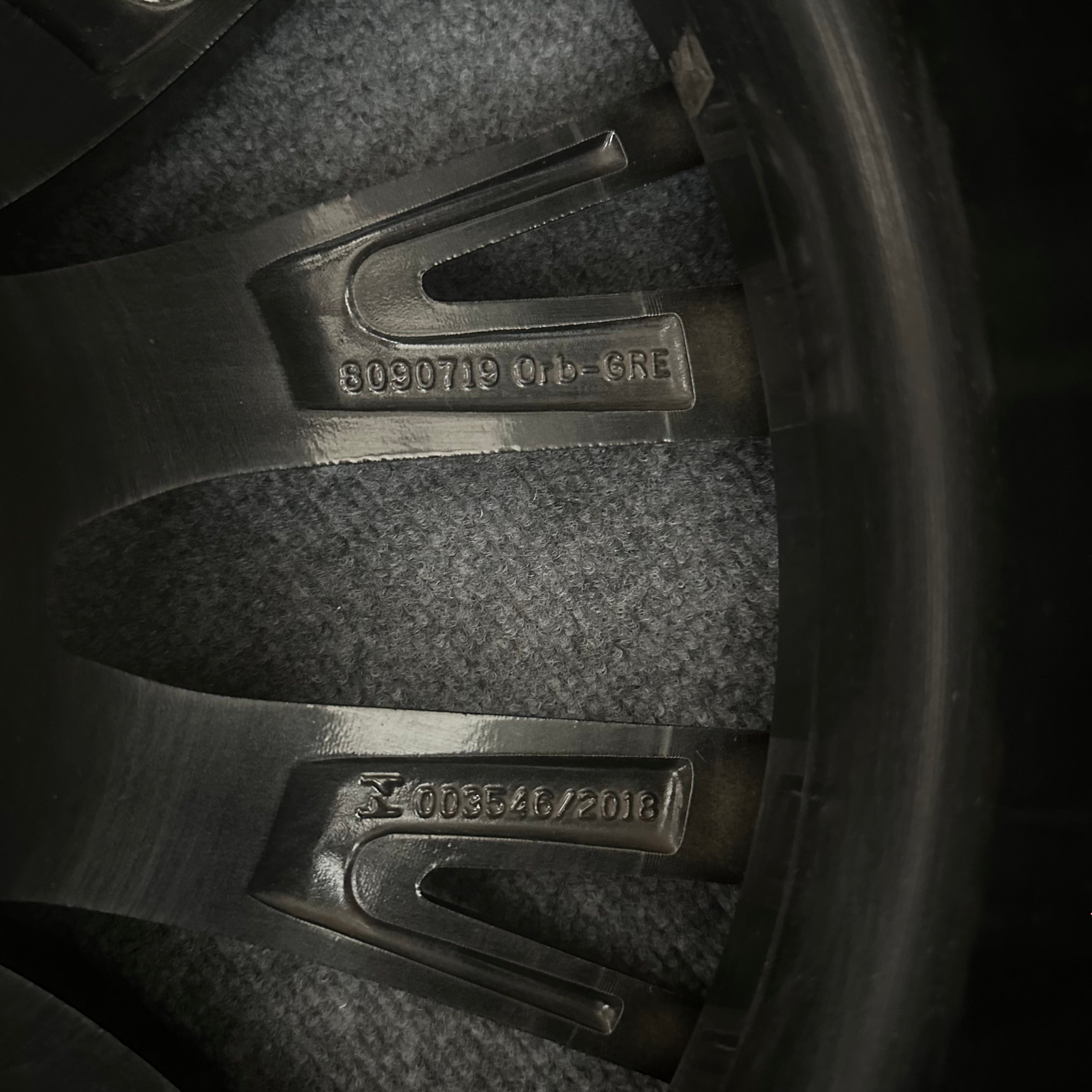 BMW 3 Series 18 inch original wheels