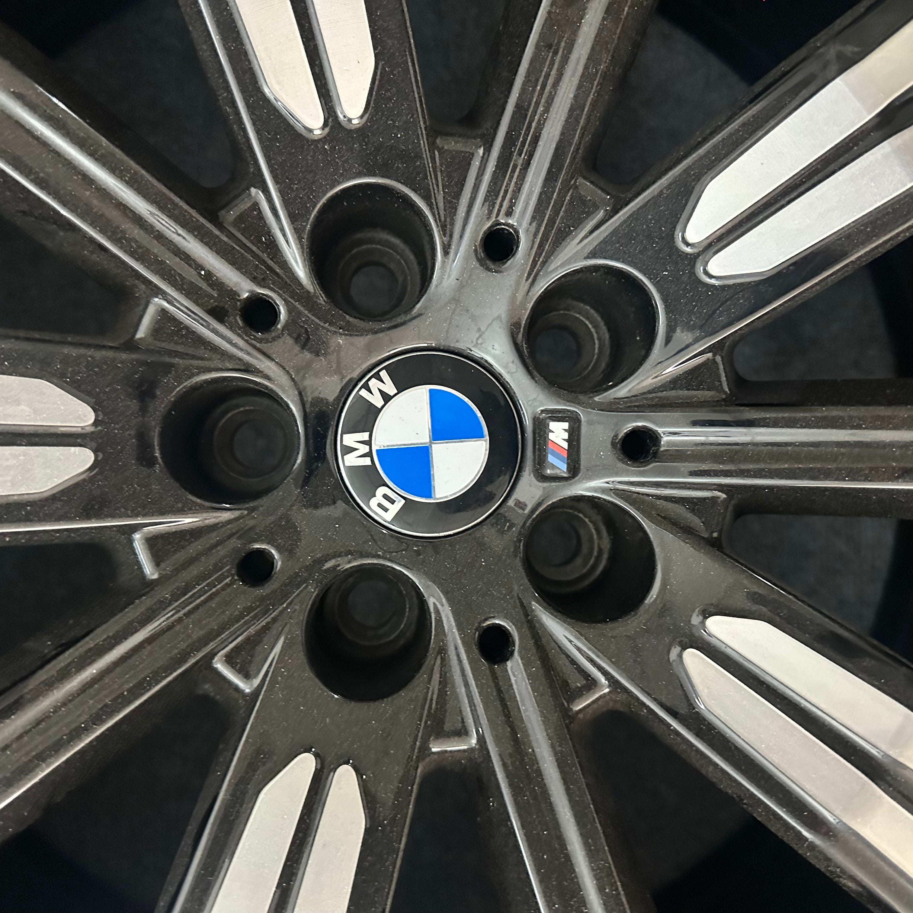 BMW X5 749M 22 inch original wheels(no tire)