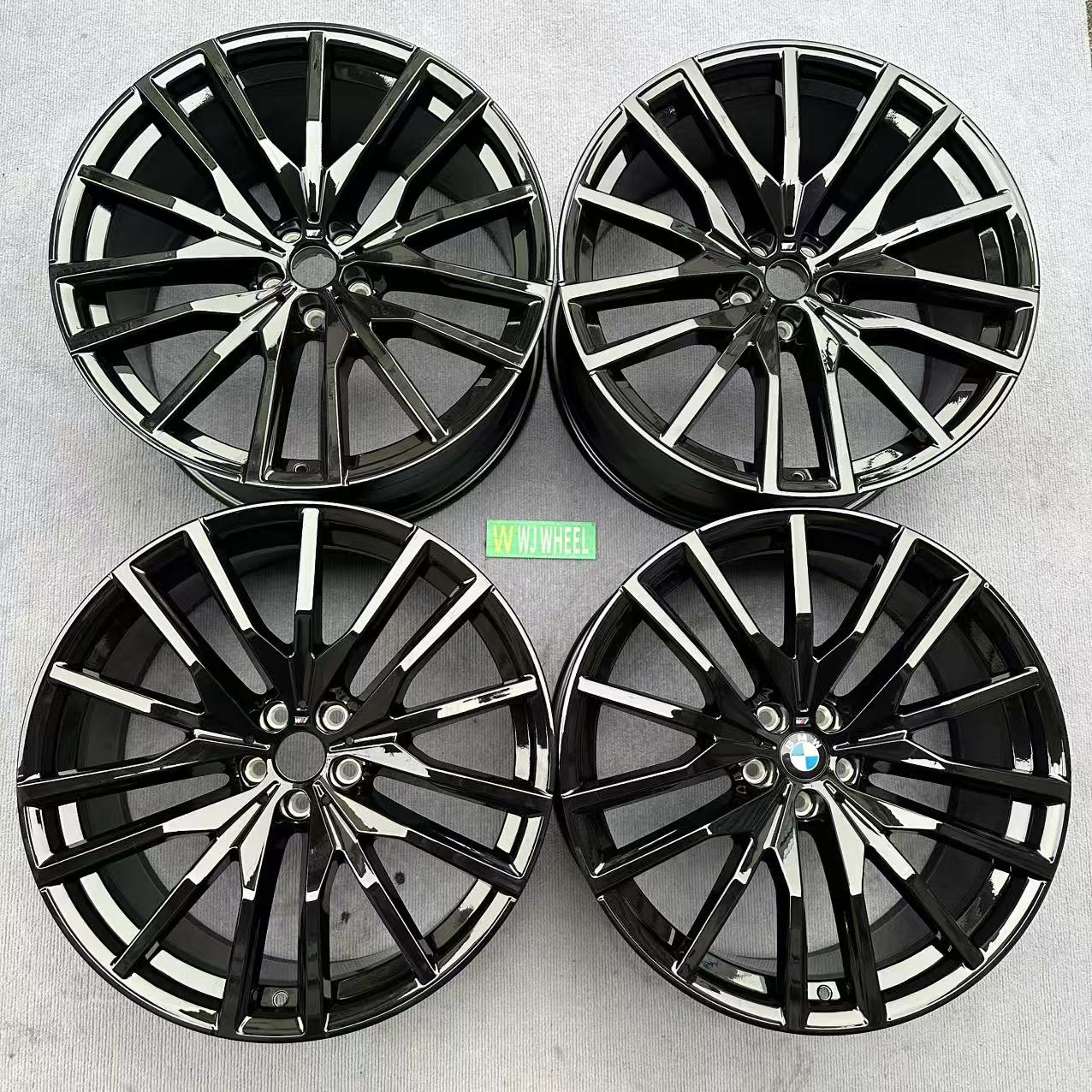 BMW X5 742M 22-inch brand new original wheels