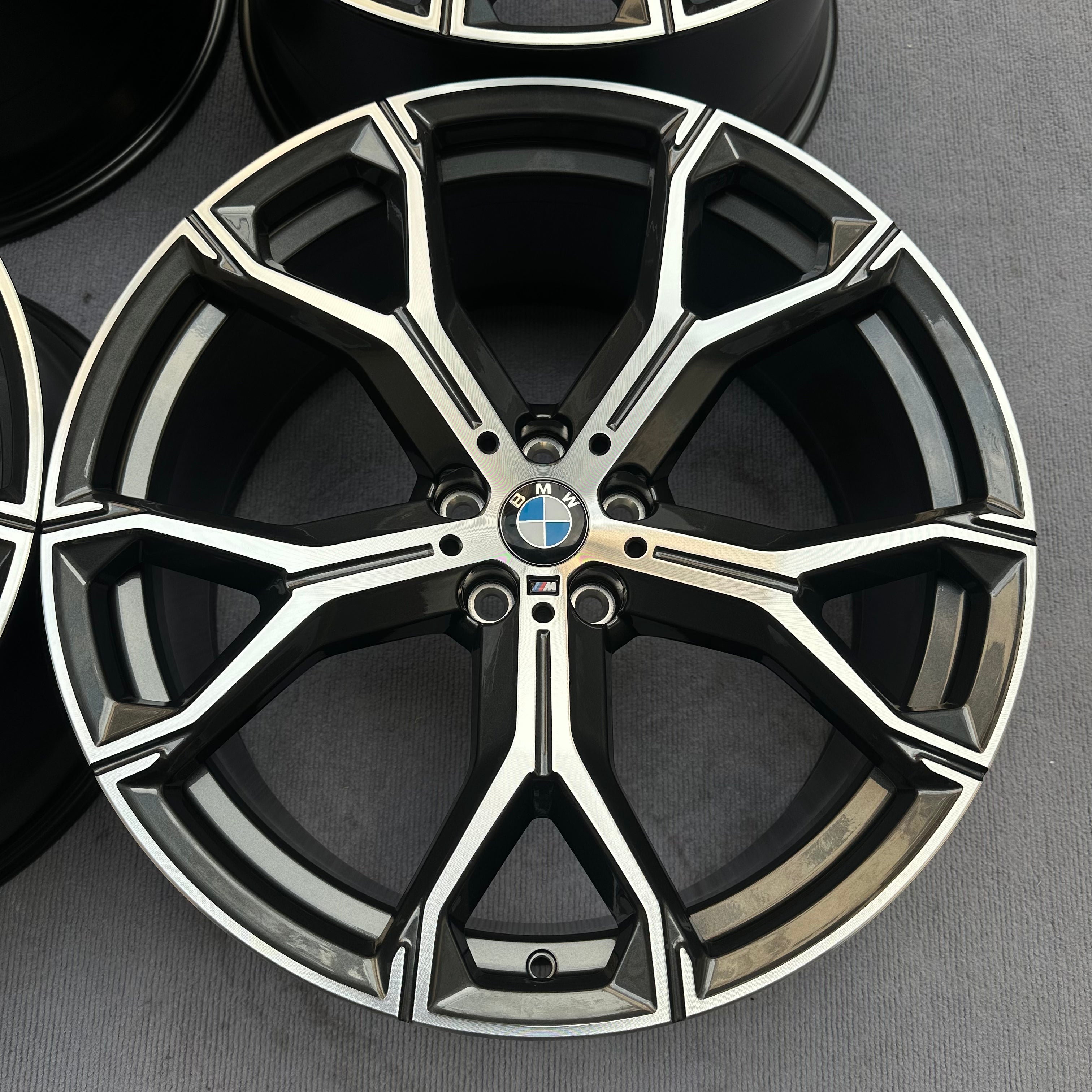 BMW X5 741M 21-inch brand new original wheels