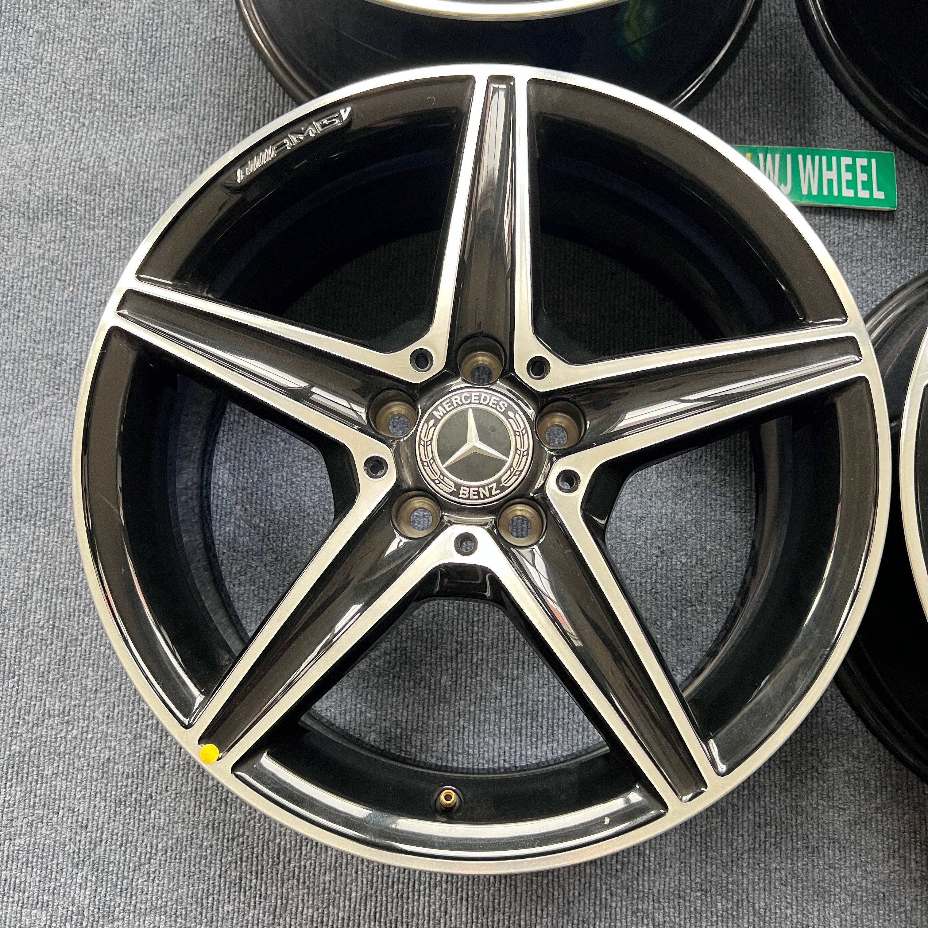 Mercedesbenz C class 18 inch original wheel