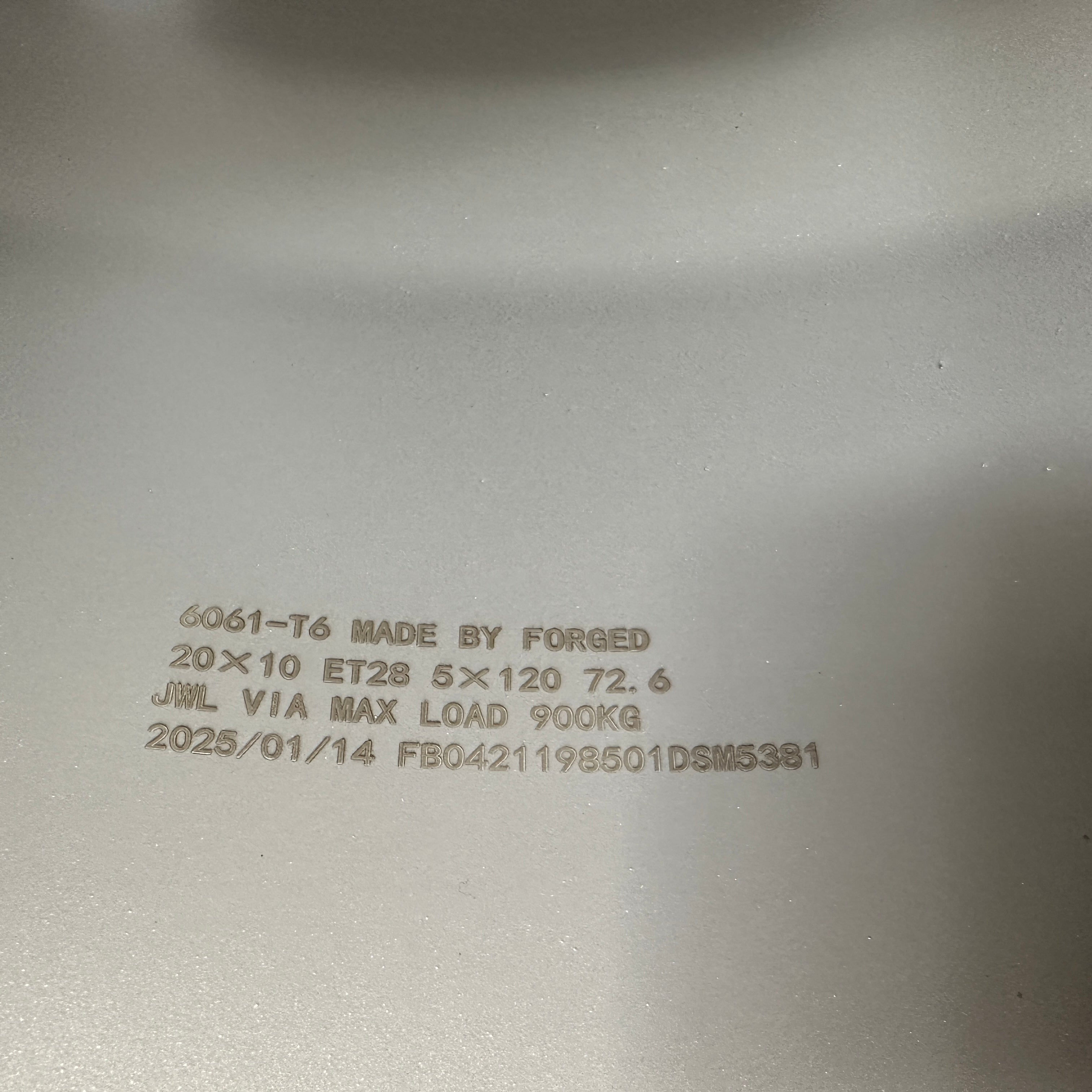 MB10 20 inch 5*120 72.6