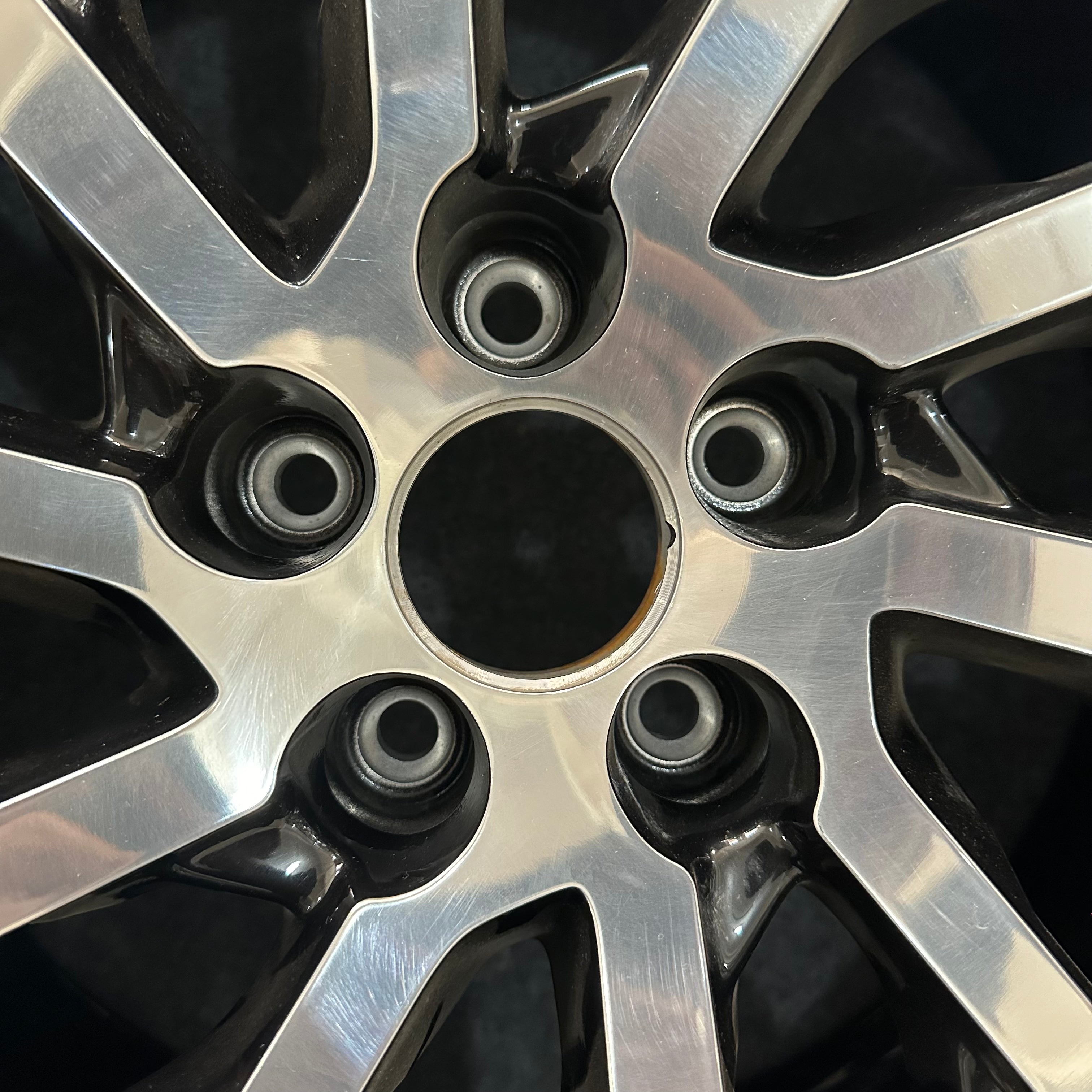 Audi  A8 20 inch original wheel
