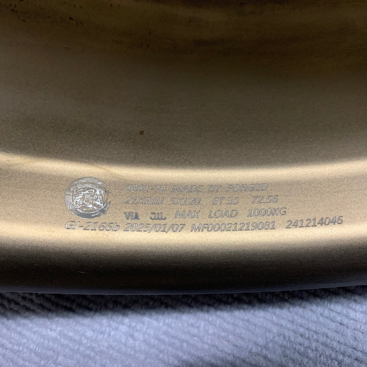 MB03 21inch 5*120 72.56