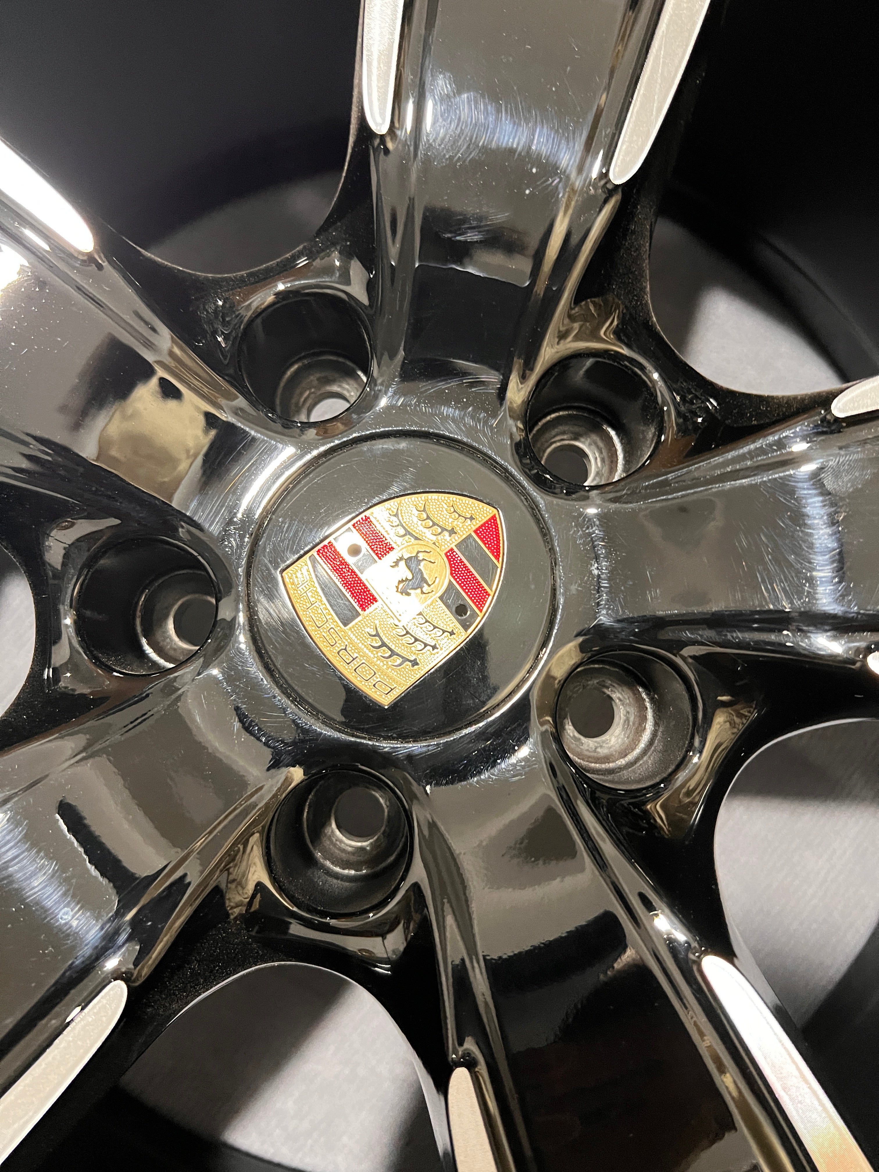 Porches Cayenne 22 inch original wheel