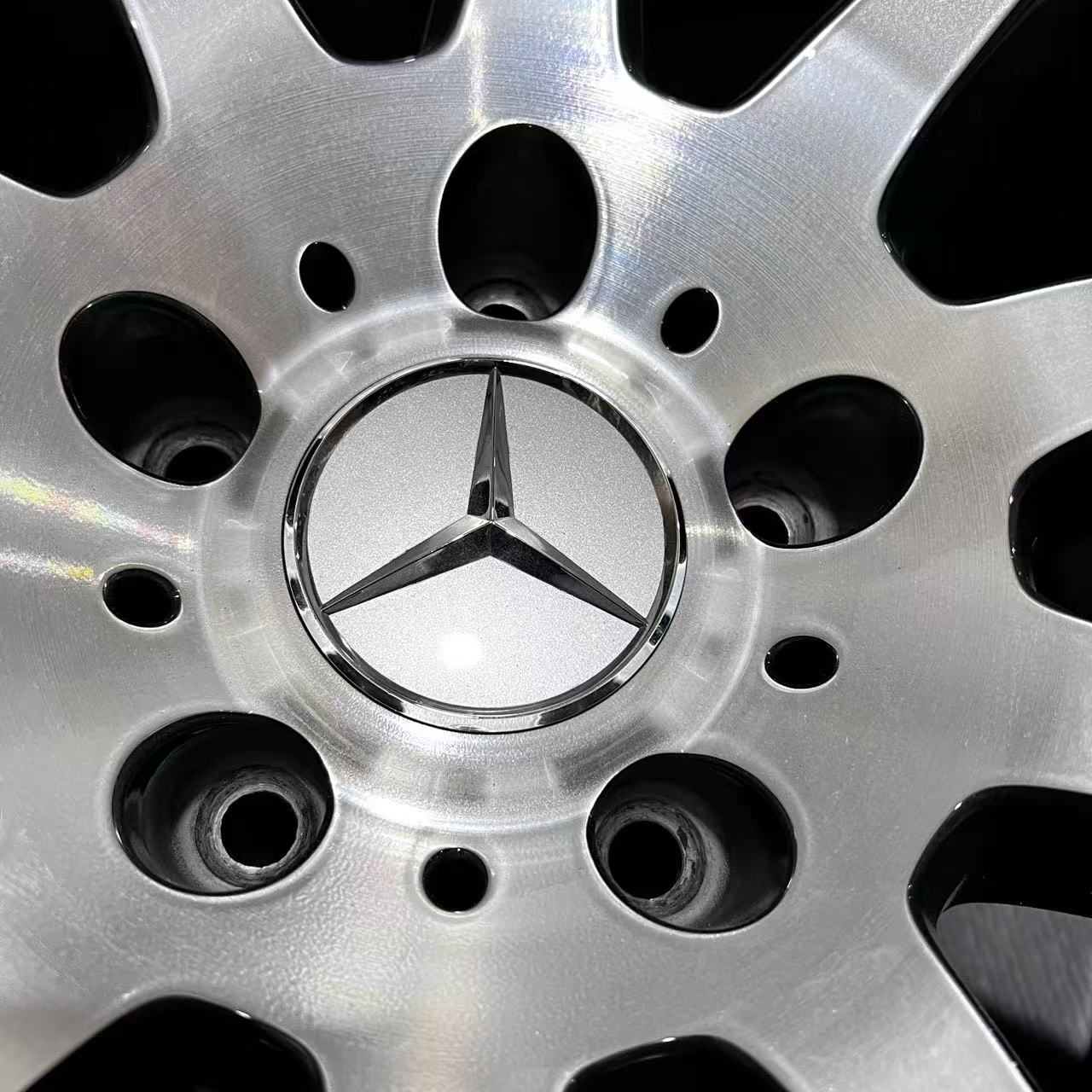 Mercedes-Benz G63 20 inch original wheels