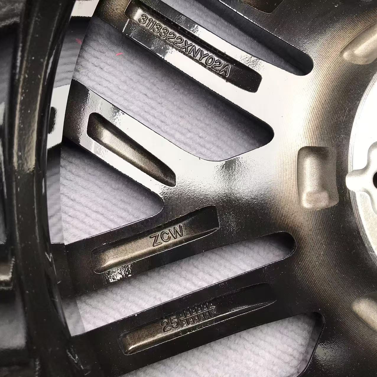 BMW Mini 18 inch original wheel