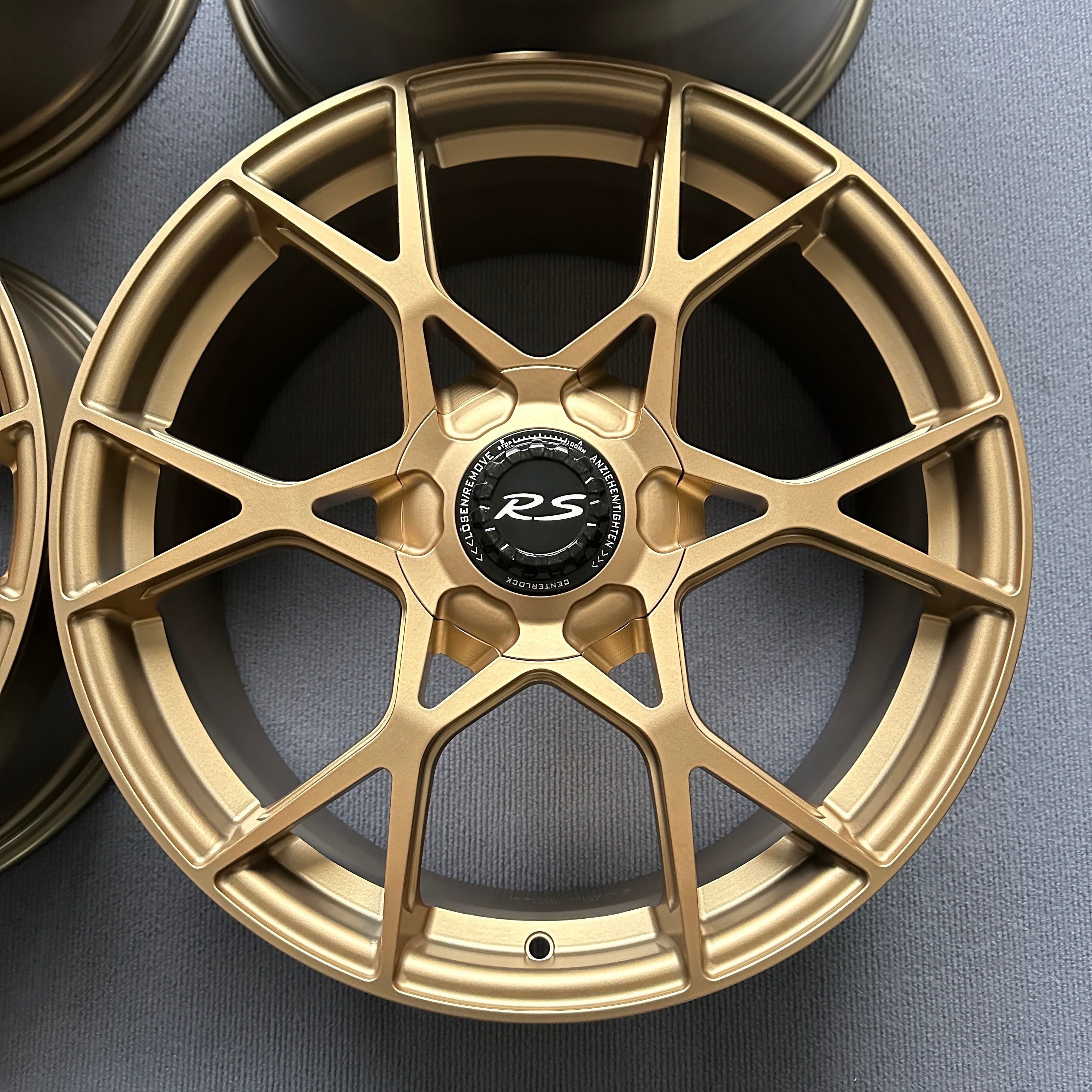 MB15 20 inch 5*130 71.6