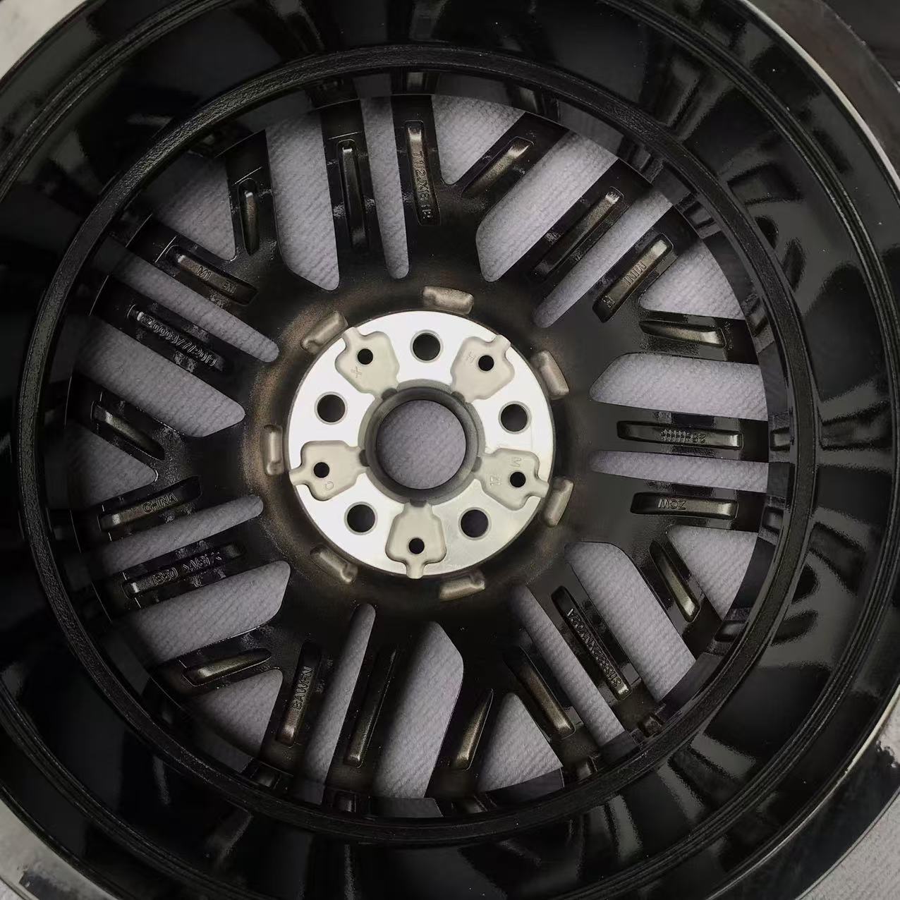 BMW Mini 18 inch original wheel