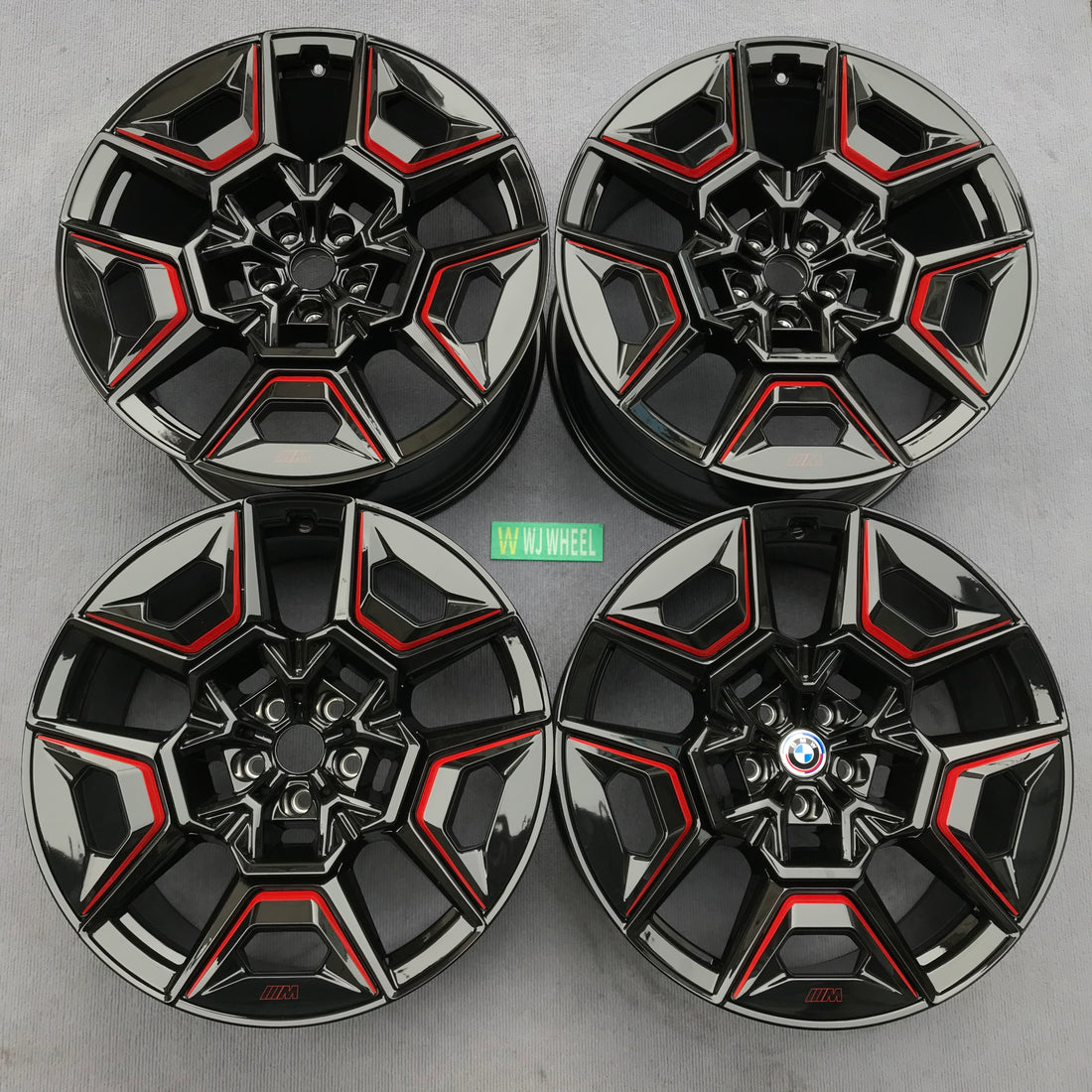 BMW XM 22 inch Brand new original wheels