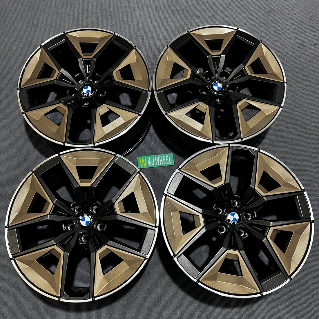 BMW 5 Series 934M 19 inch original wheels