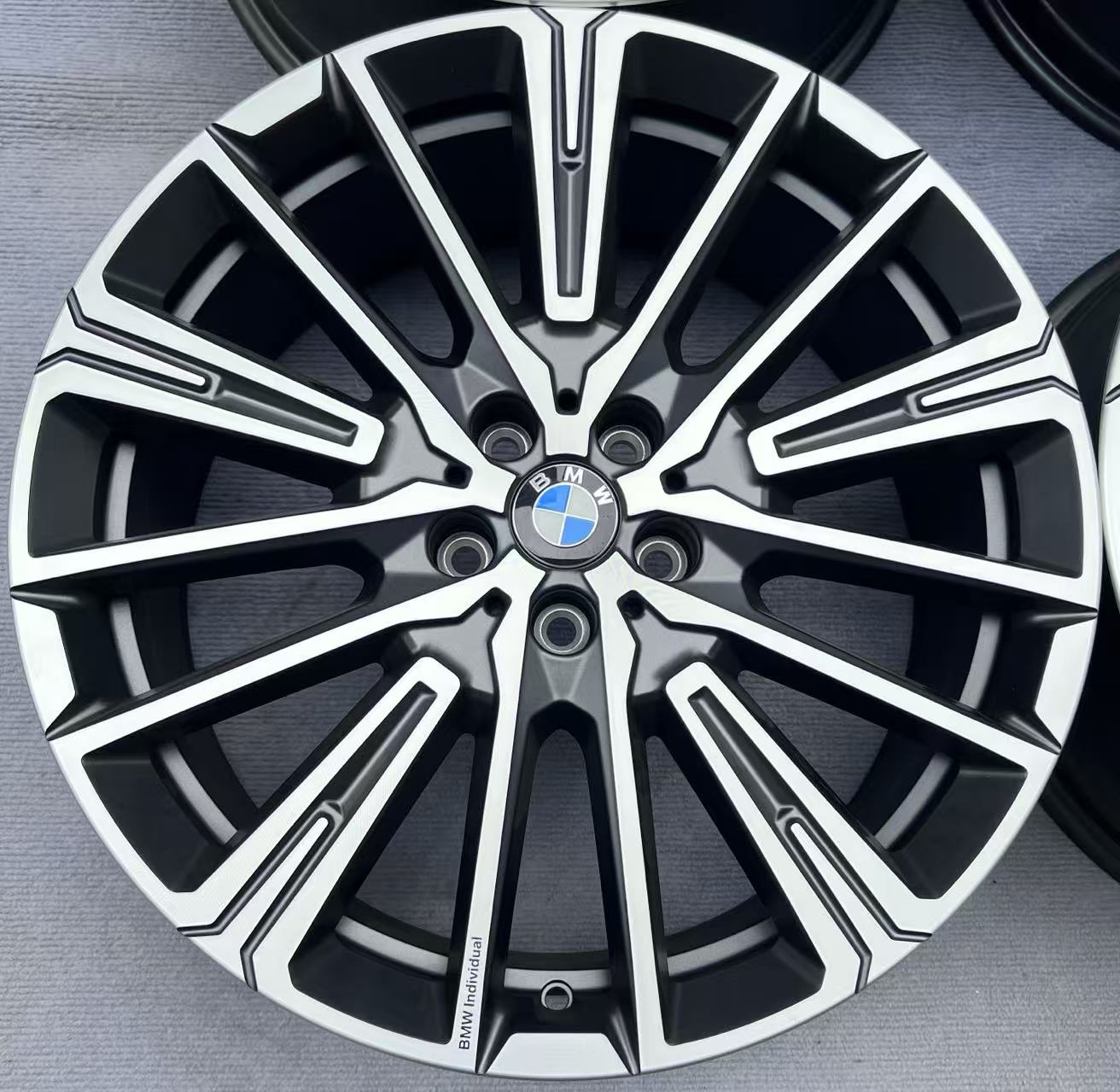 BMW X1 869M 20 inch brand new Original wheel