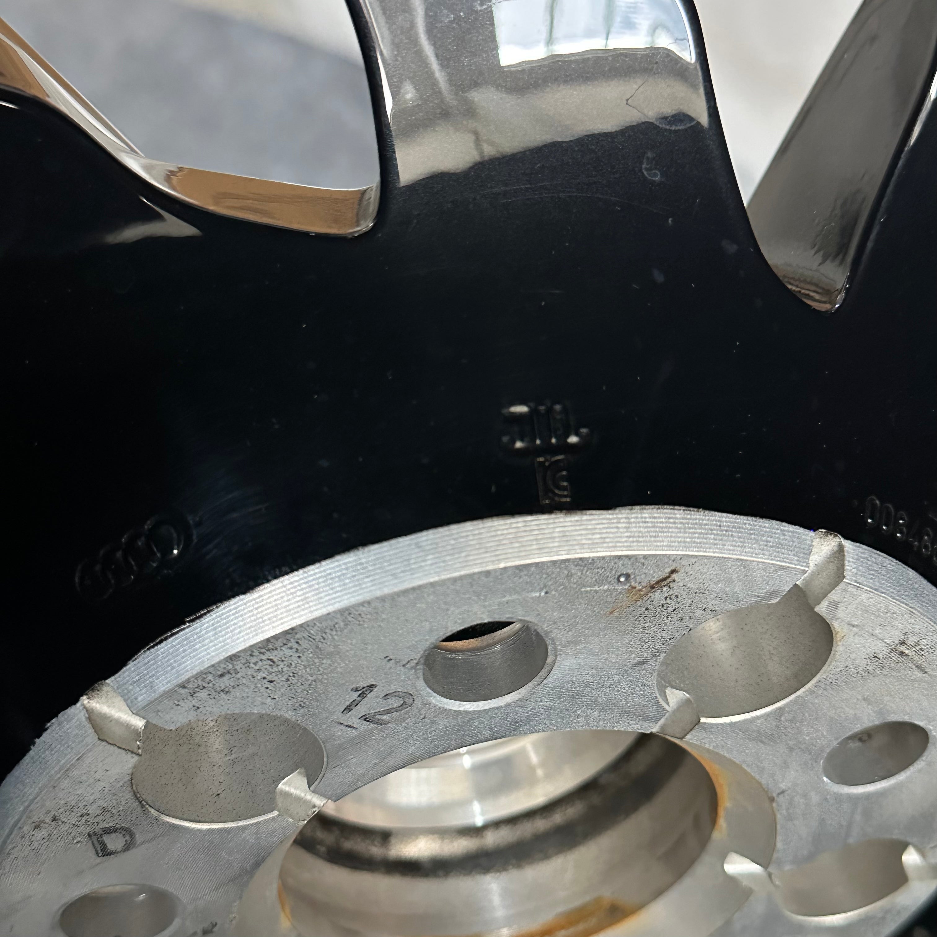 Audi  A8 20 inch original wheel