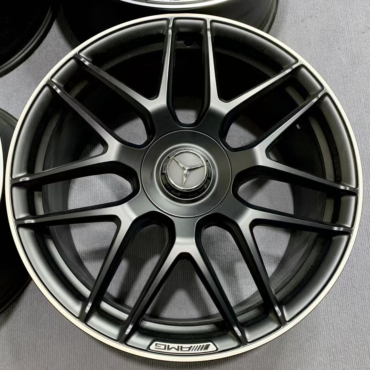 Mercedes benz E63 20 inch Original wheels
