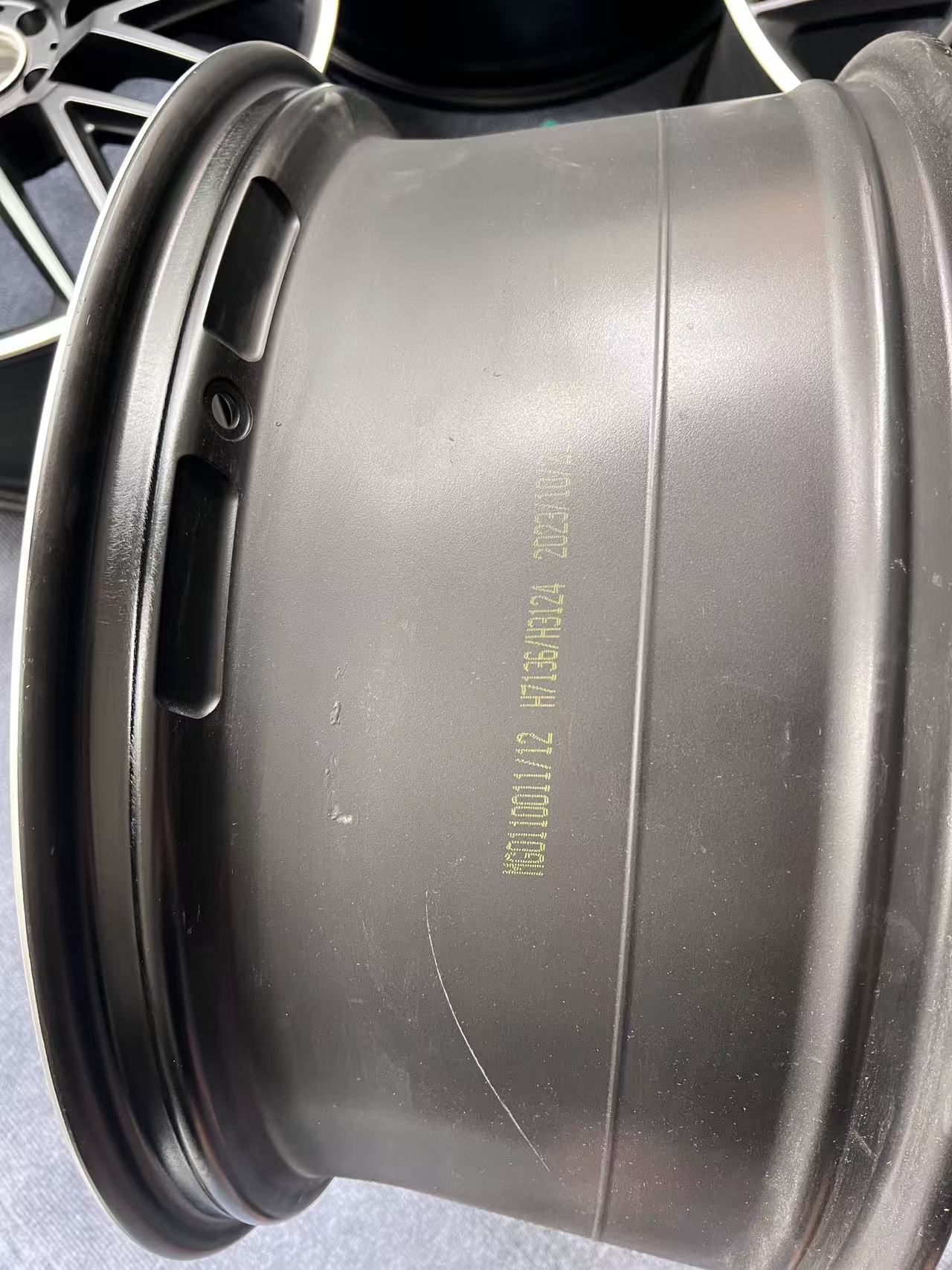 Mercedesbenz GLS63 23 inch original wheel