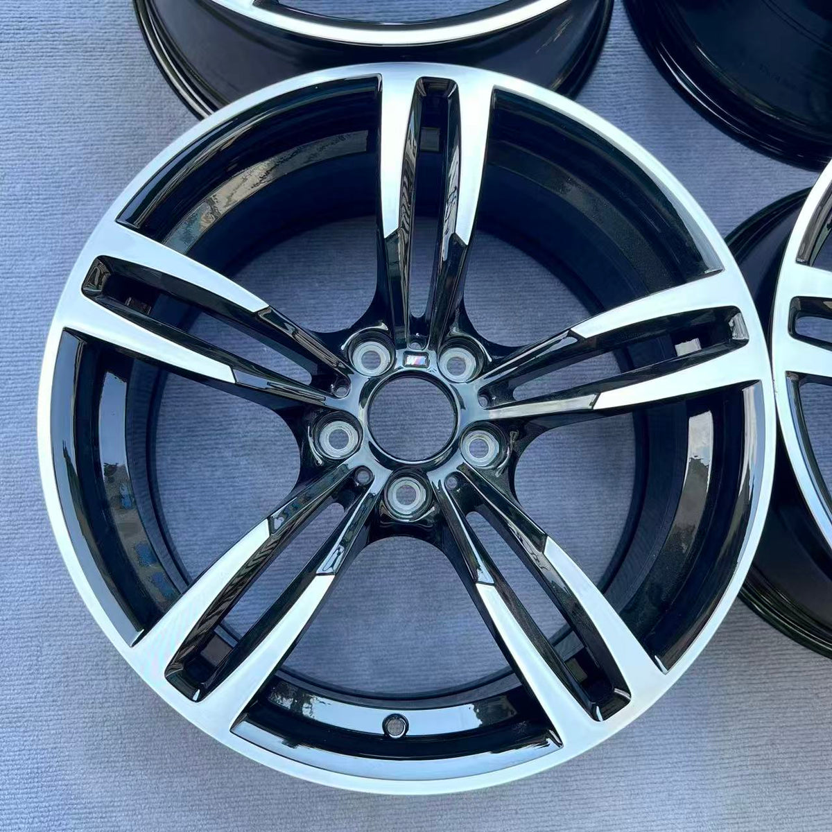 BMW M4 437M 19 inch Original wheel