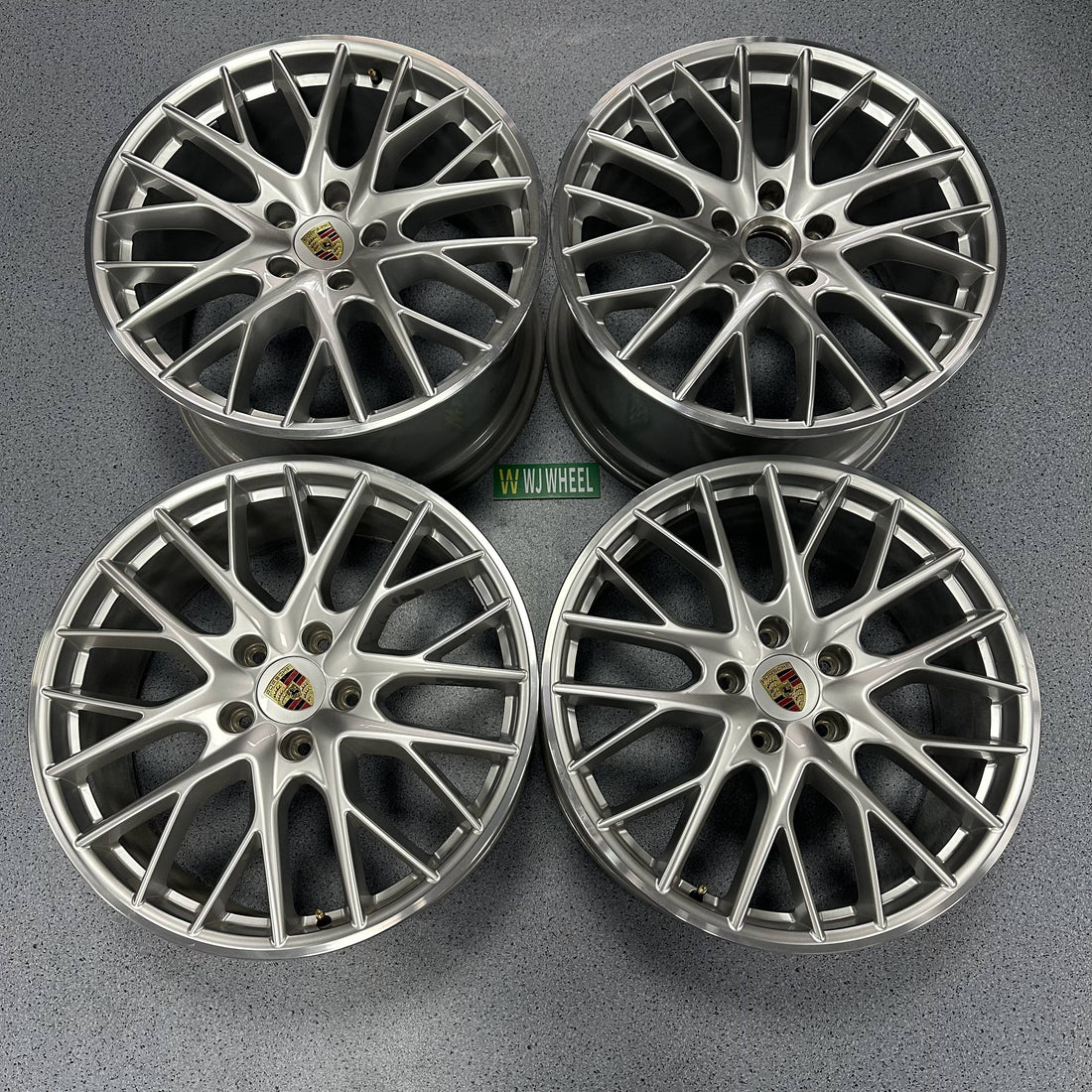 Porsche Panamera 21 inch original wheel silver