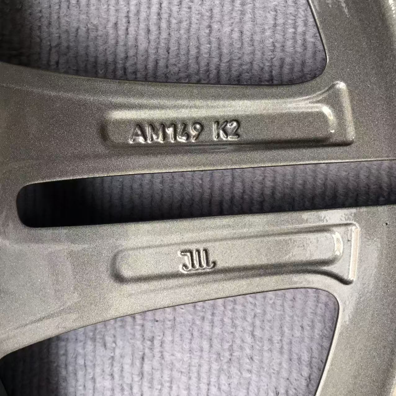 Mercedesbenz A35 19 inch original wheel