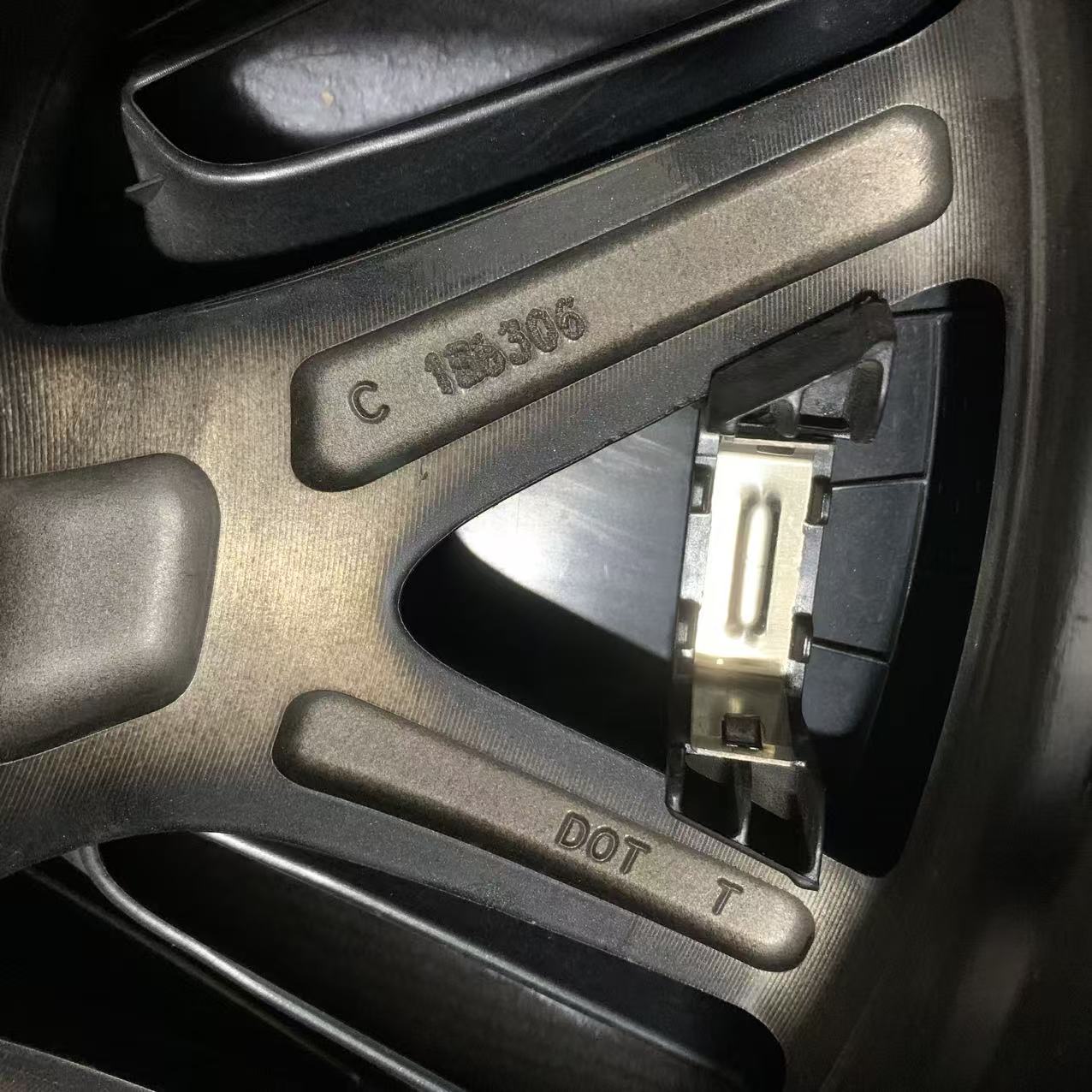 Tesla Model 3 18 inch original wheels
