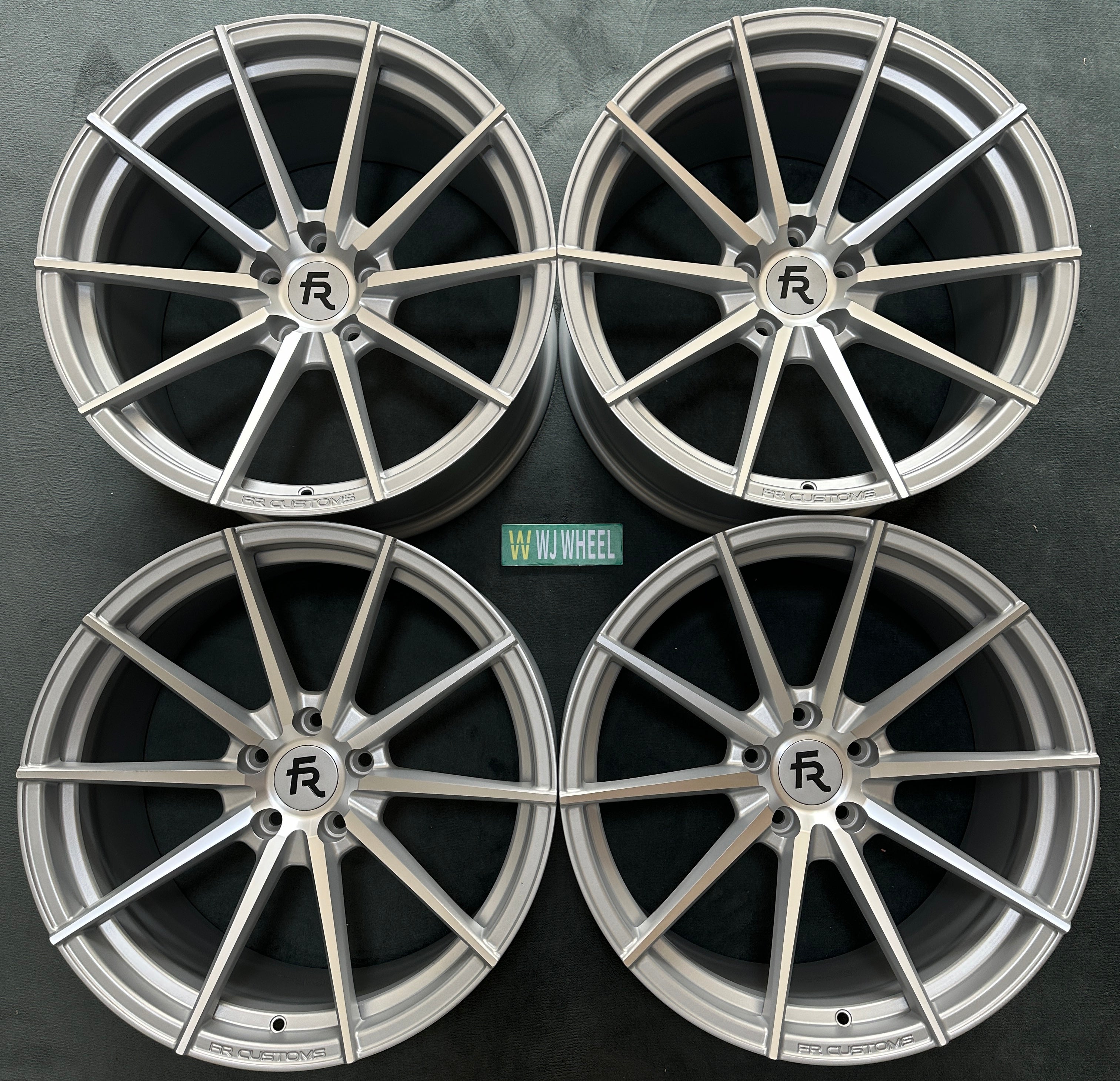 MB10 20 inch 5*120 72.6