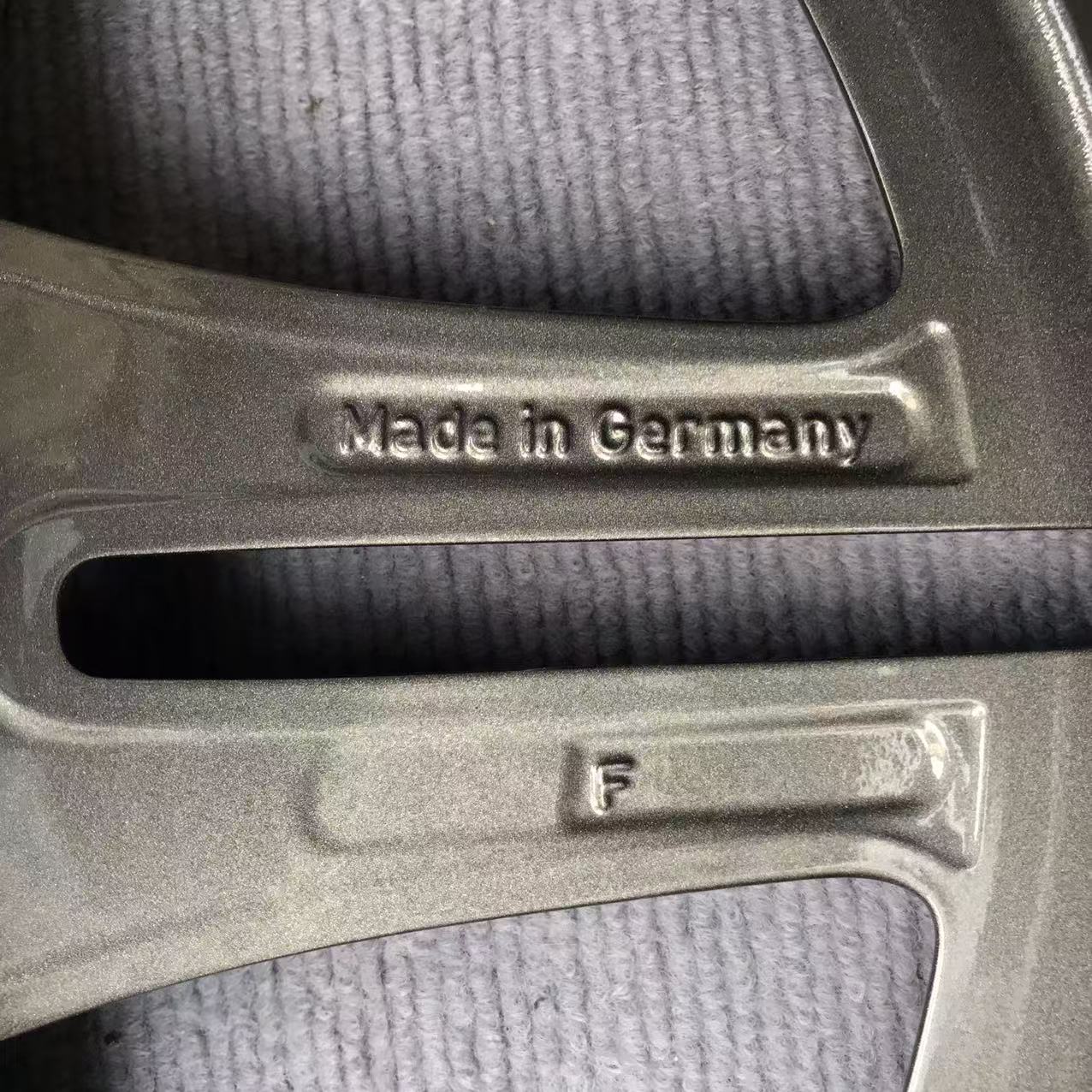 Mercedesbenz A35 19 inch original wheel