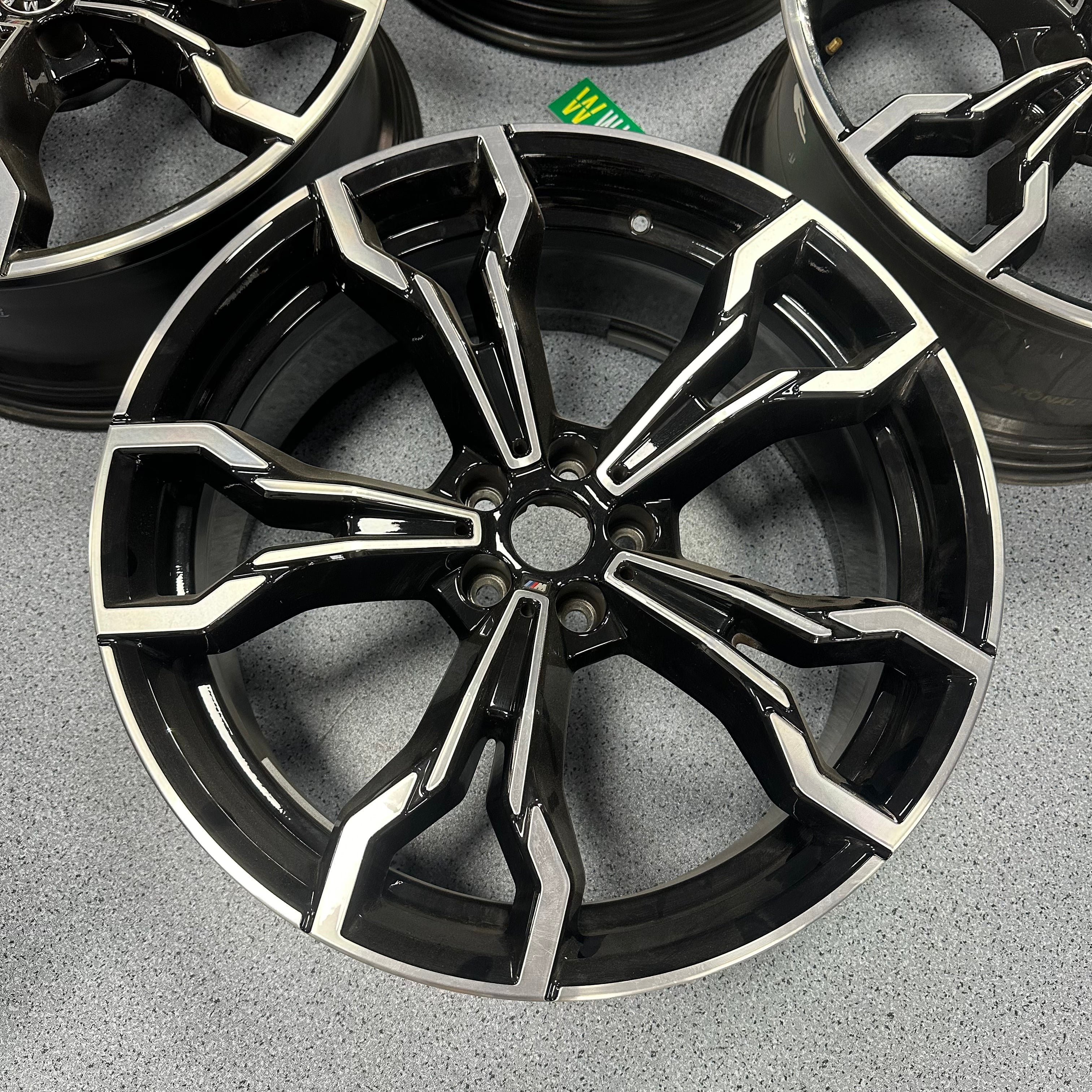BMW X3M 765M 21 inch Original wheels