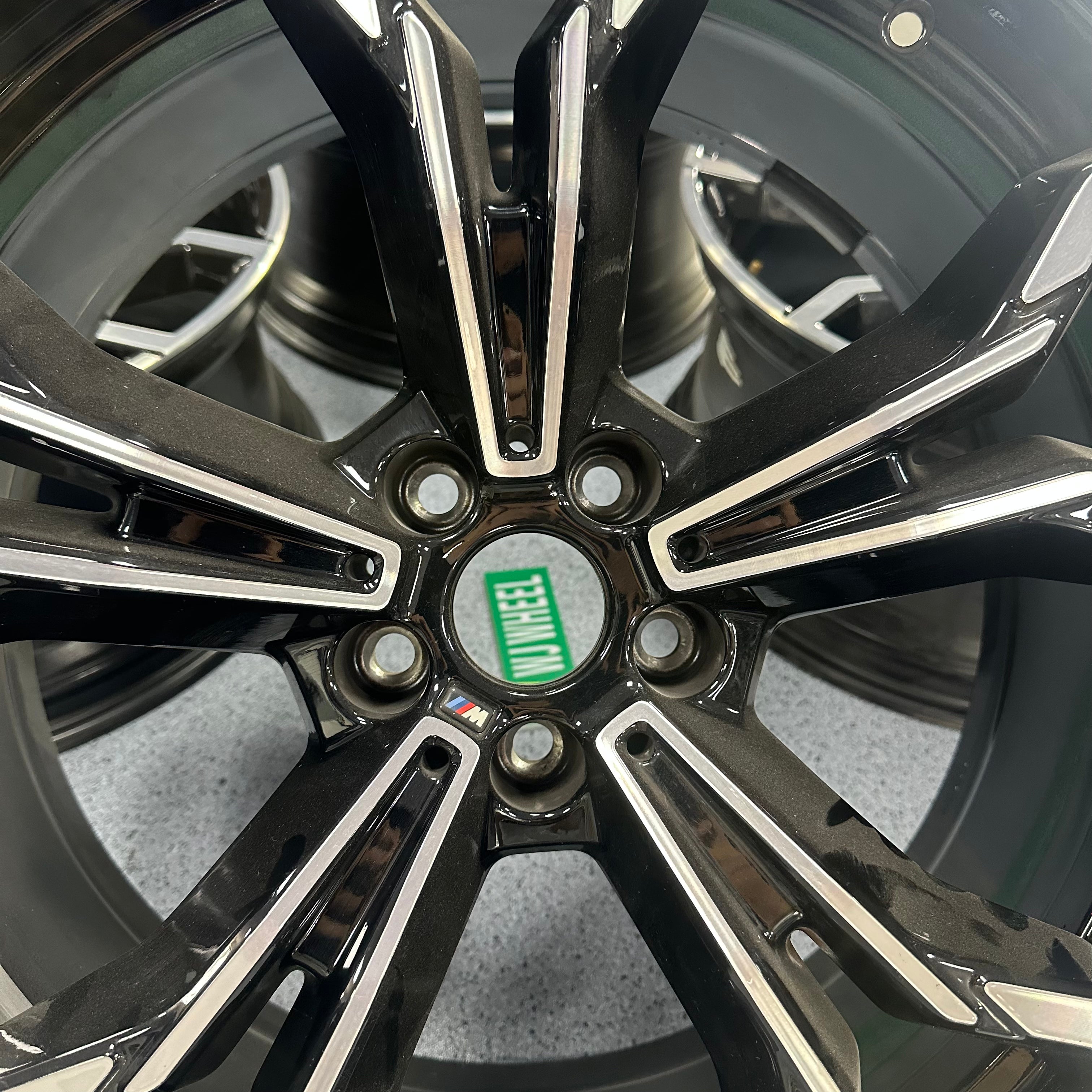 BMW X3M 765M 21 inch Original wheels