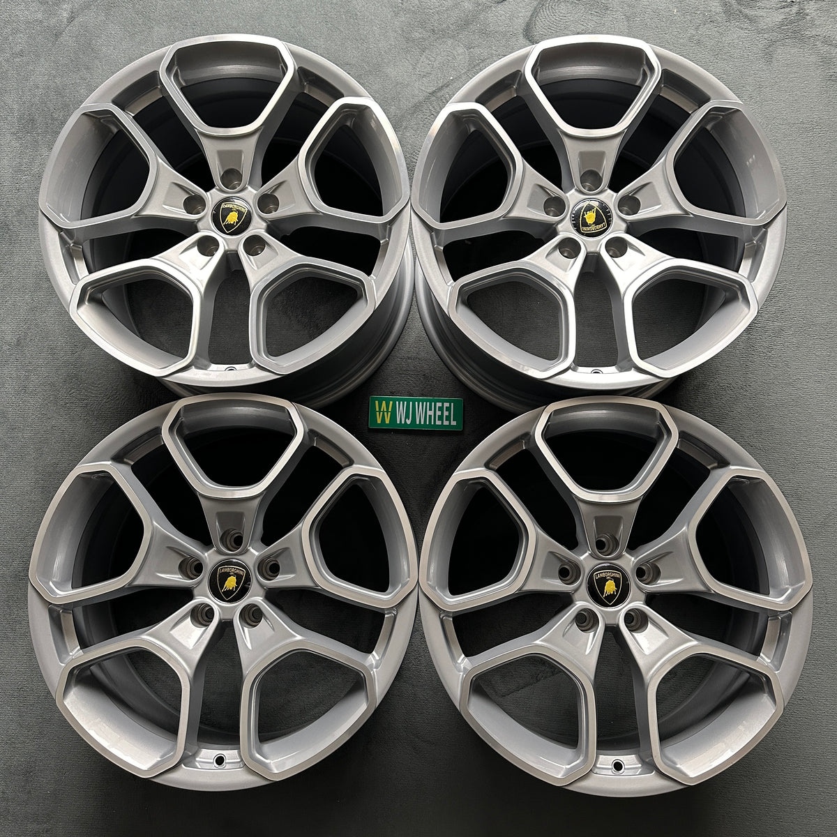 MB09 19 inch 5*112 57.1