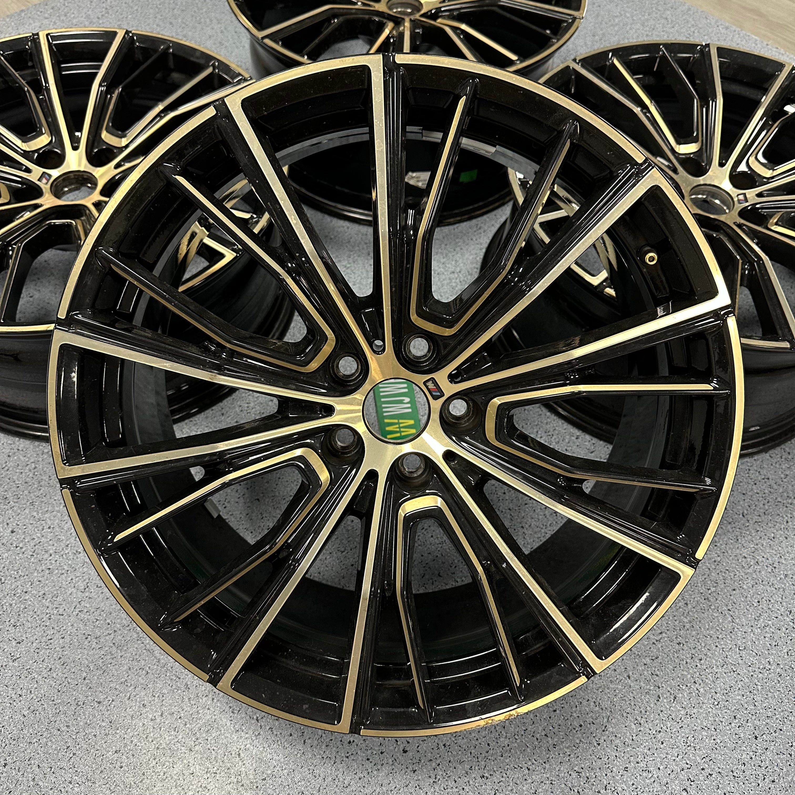 BMW 8 series 850M 20 inch Original wheels